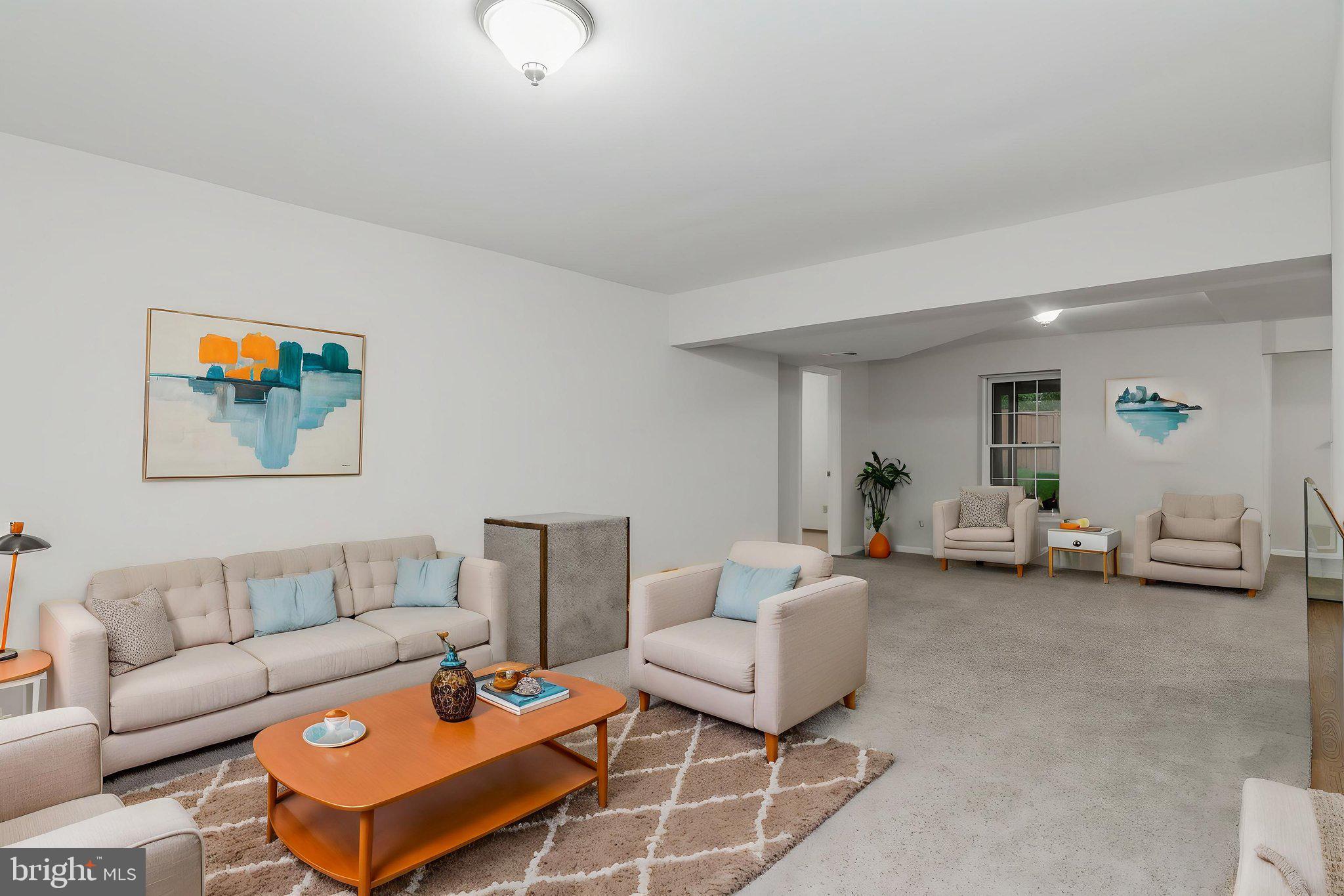 HASTINGS HUNT - Residential