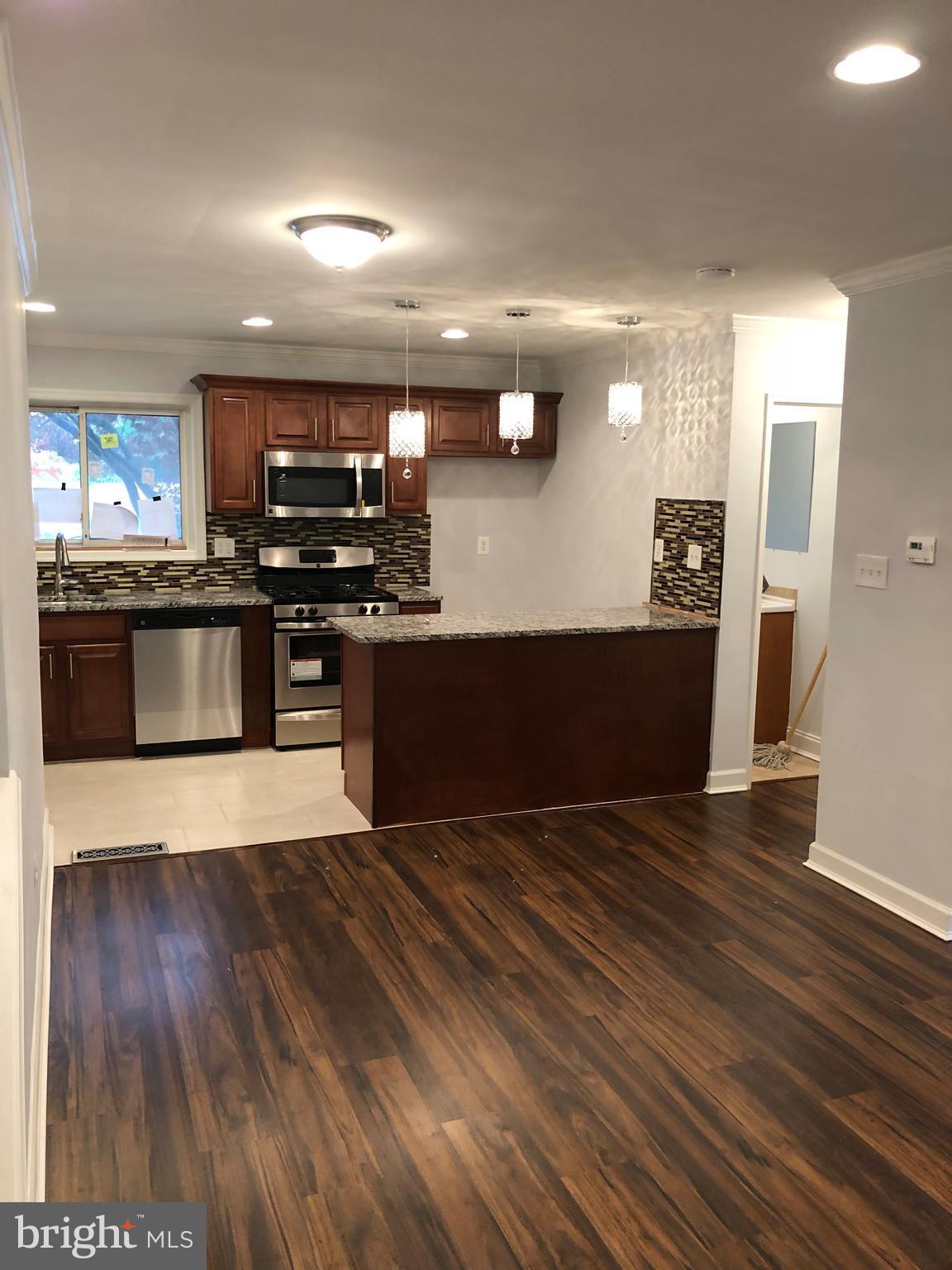 MARLOW HEIGHTS - Residential