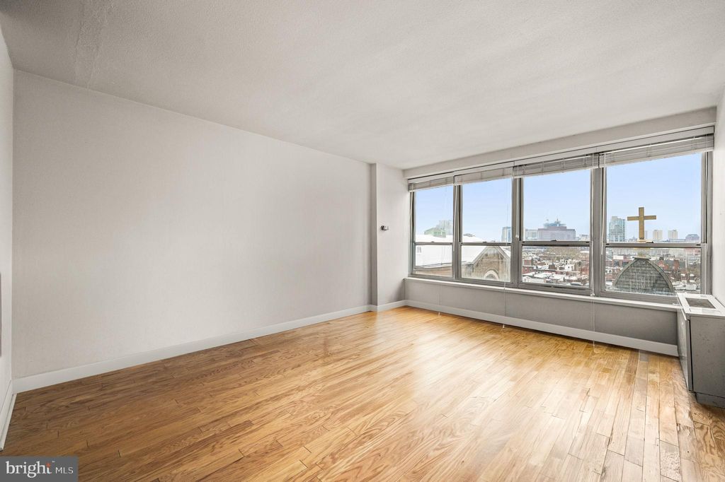 Photo of 224 - 30 W Rittenhouse Square #915B, PHILADELPHIA, PA 19103 (MLS # PAPH2585636)