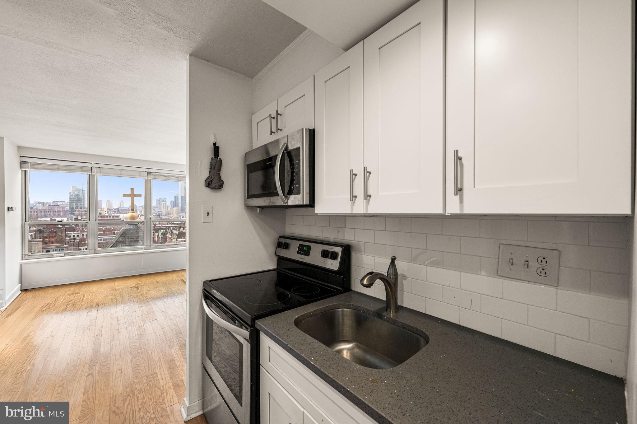 RITTENHOUSE SQUARE - Residential