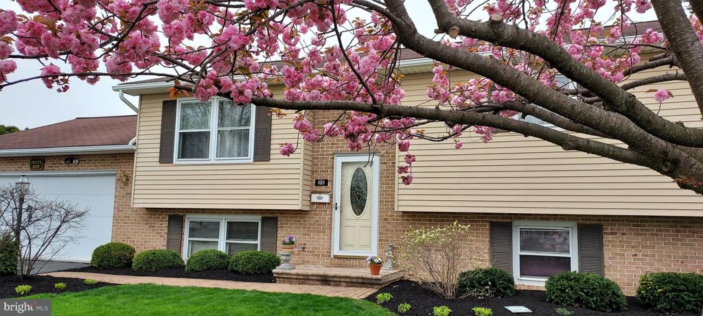 Photo of 839 Fairview Avenue, Ephrata, PA 17522 (MLS # PALA2046278)