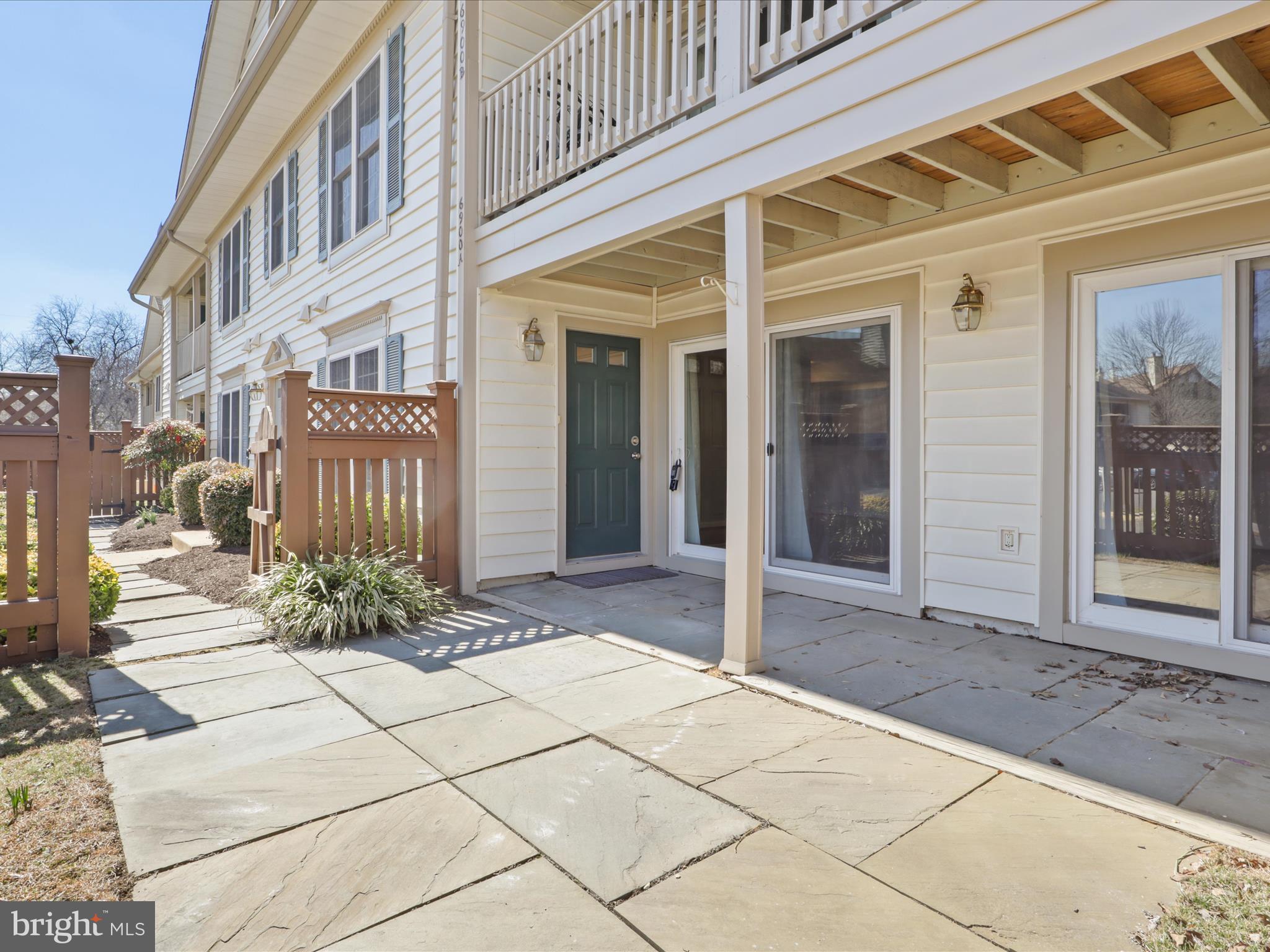 MANCHESTER LAKES - Residential