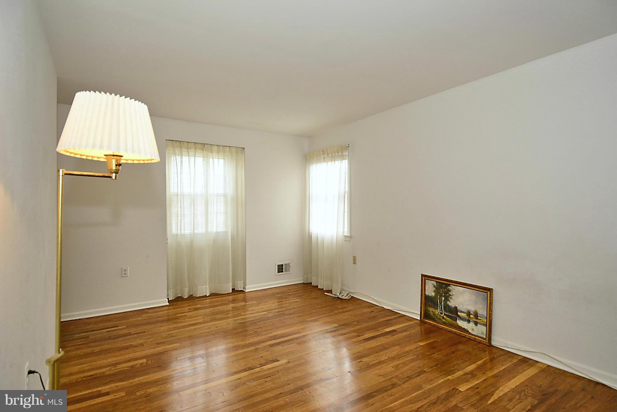 GLENFIELD MANOR - Residential