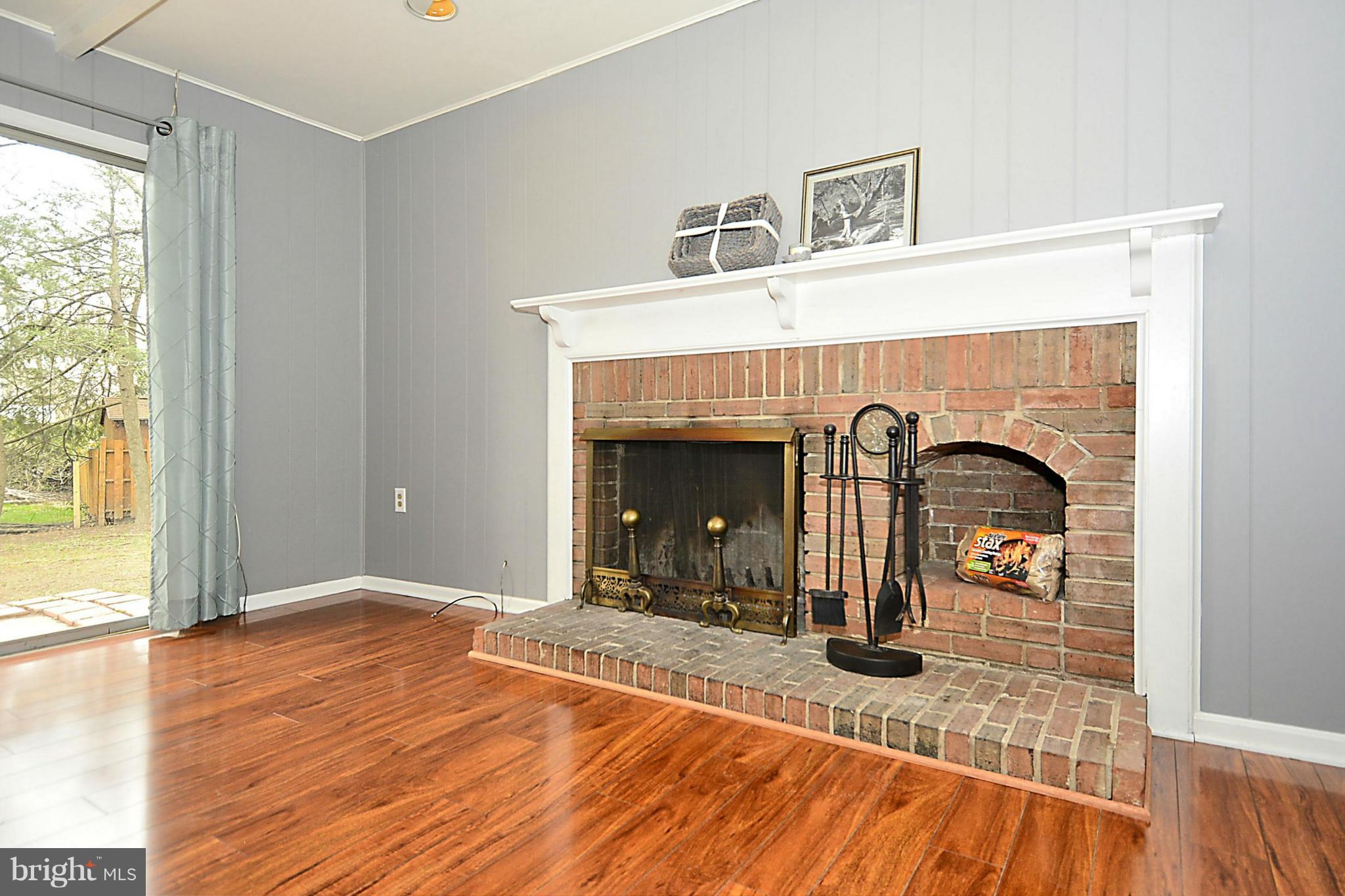 GLENFIELD MANOR - Residential