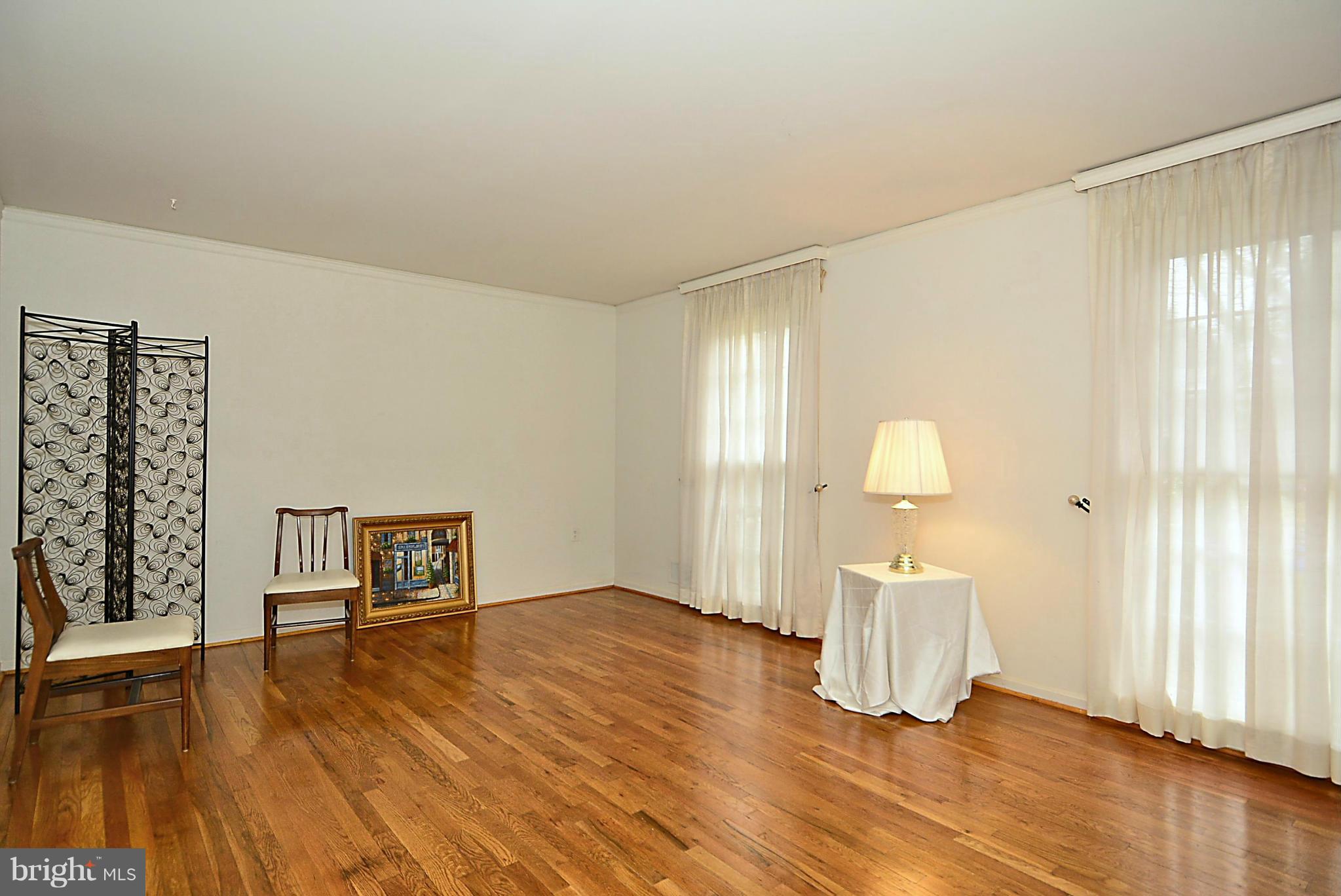 GLENFIELD MANOR - Residential