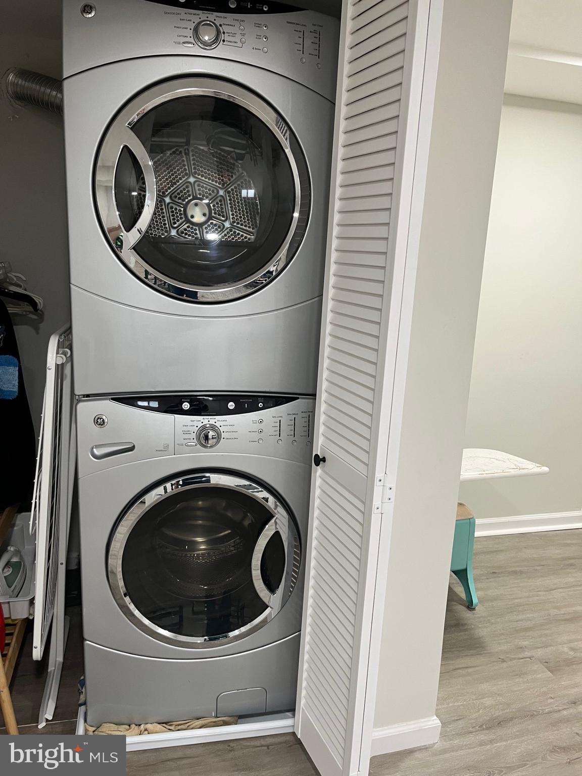 BROOKLYN PARK - Residential Lease