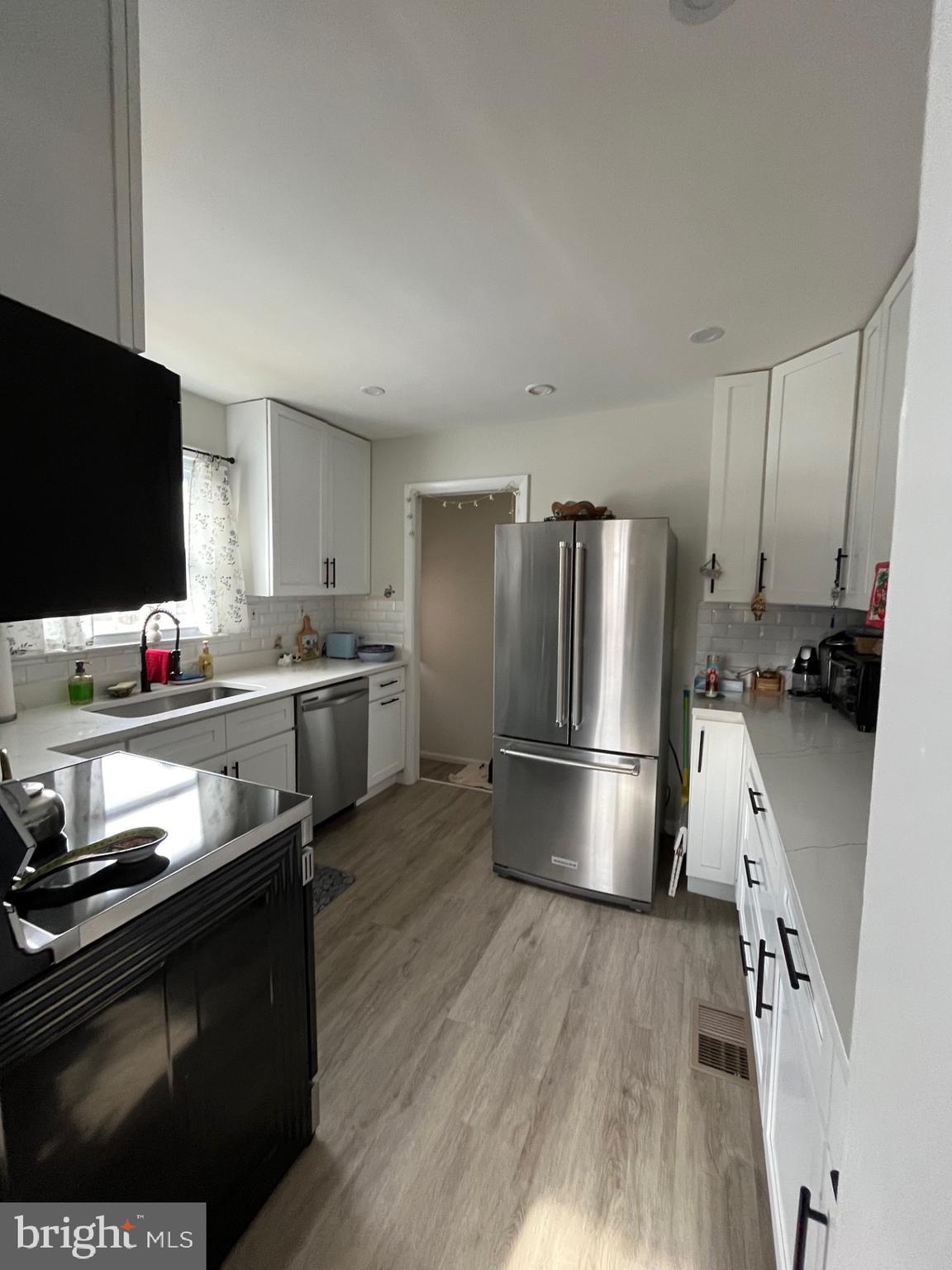 BROOKLYN PARK - Residential Lease