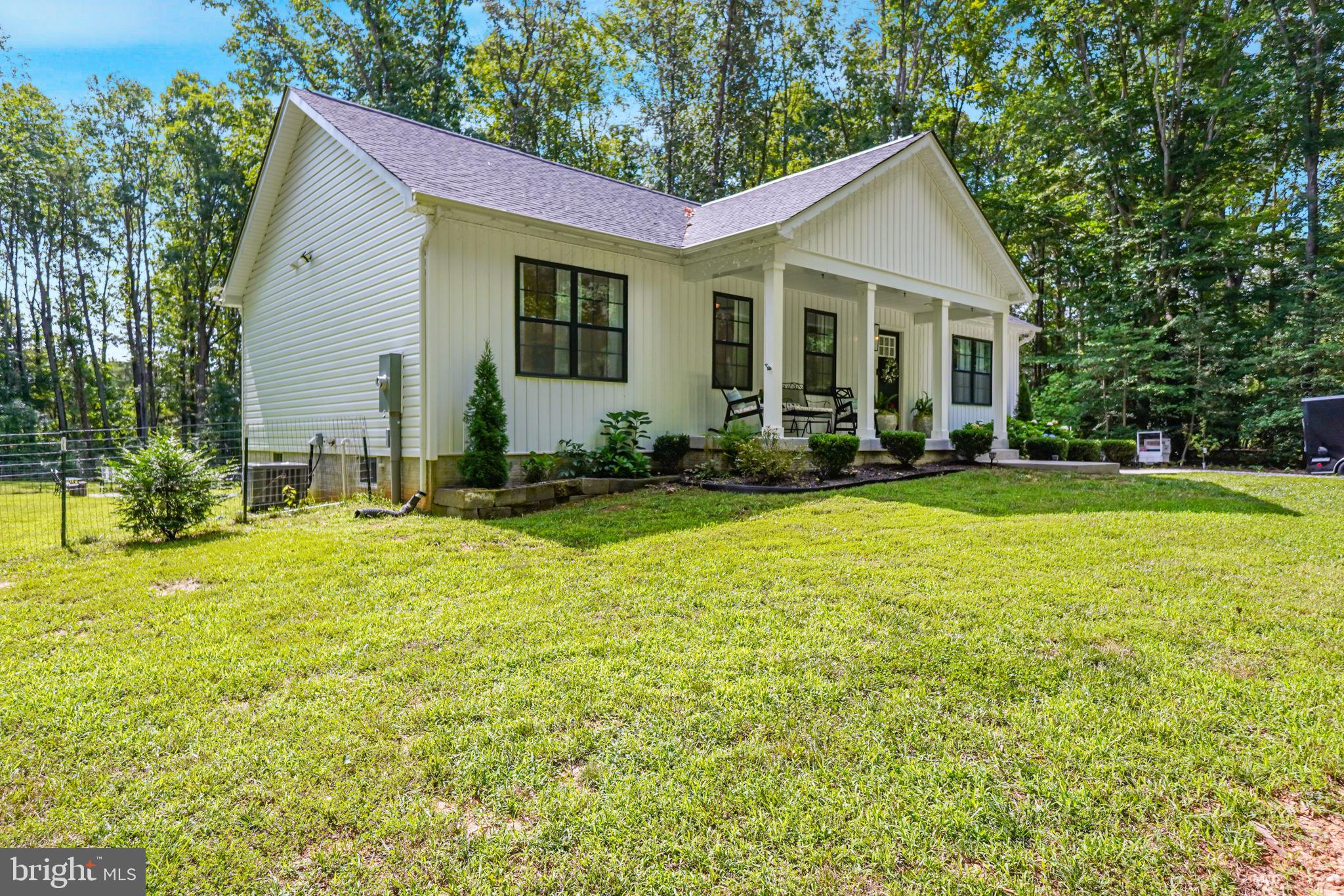6517 NEWELL LANE
