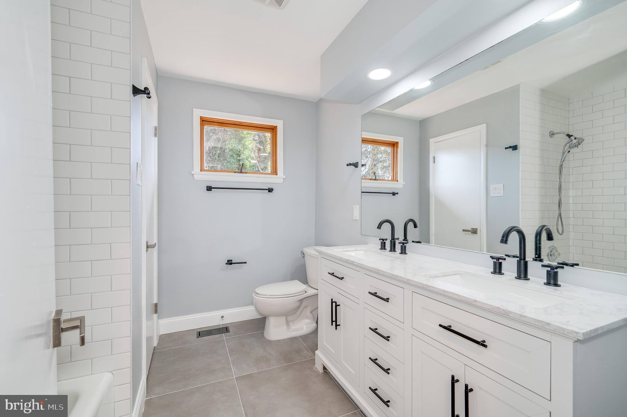 STAR ACRES - Residential