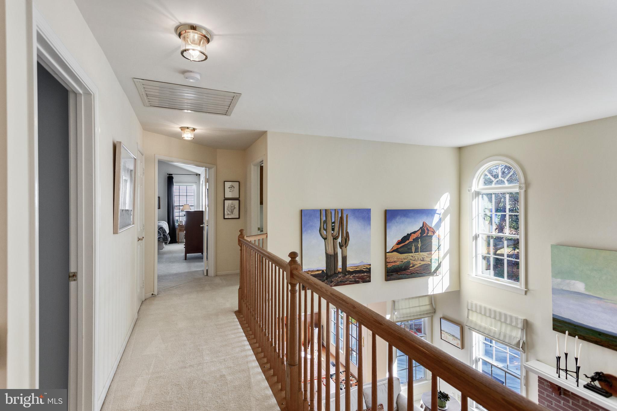 HOBBITS GLEN - Residential