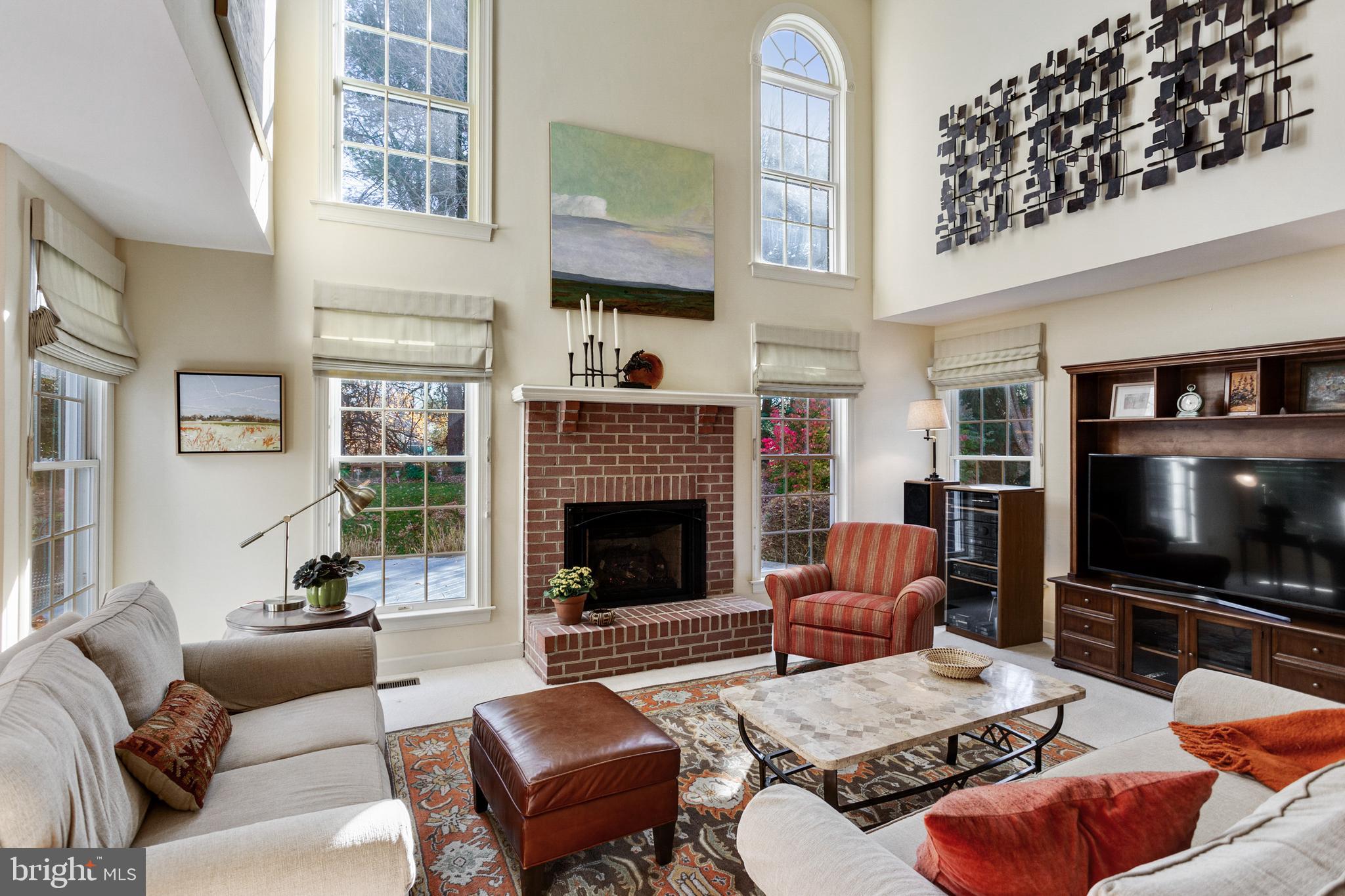 HOBBITS GLEN - Residential