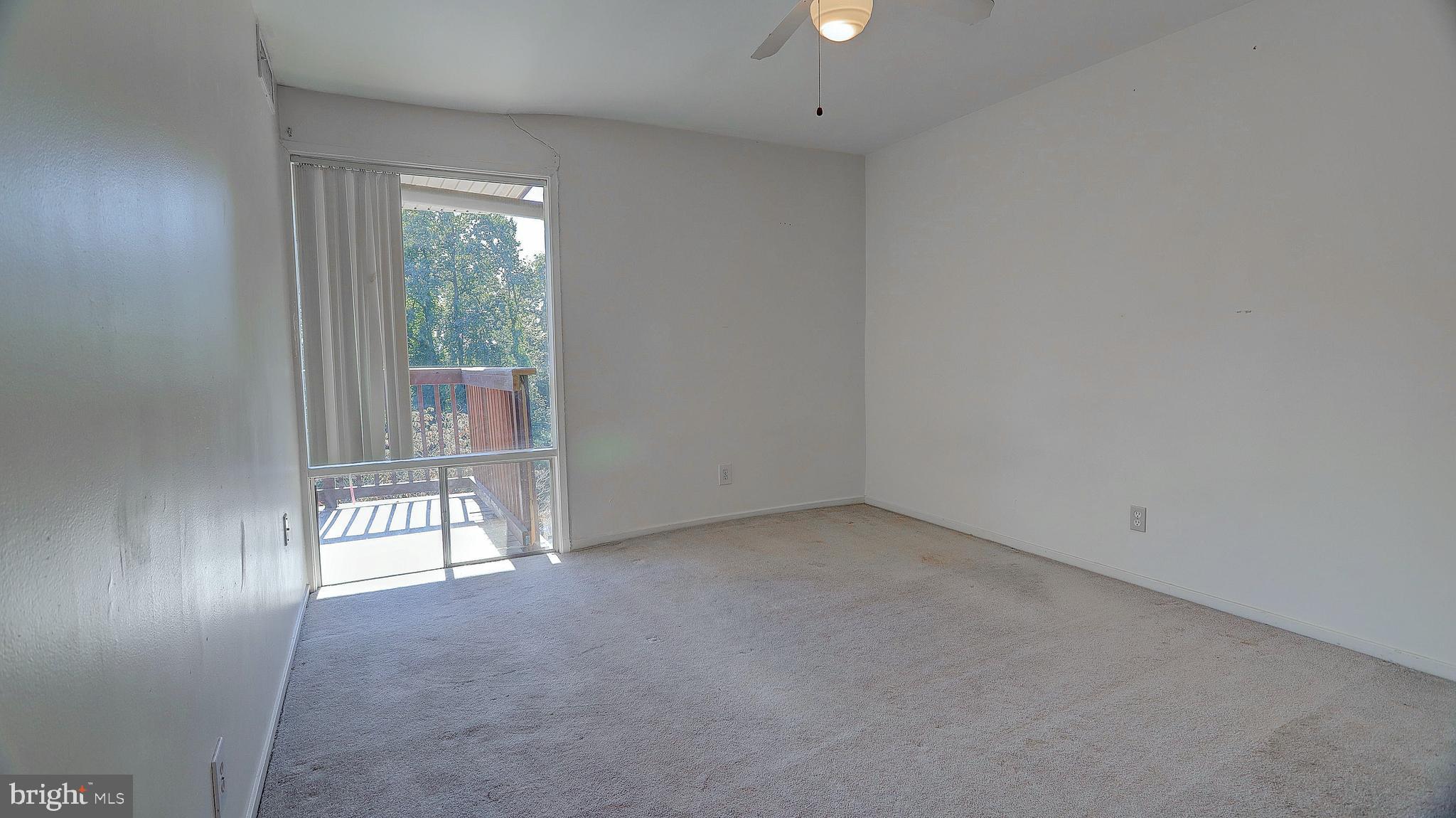 WOODMONT SPRINGS - Residential