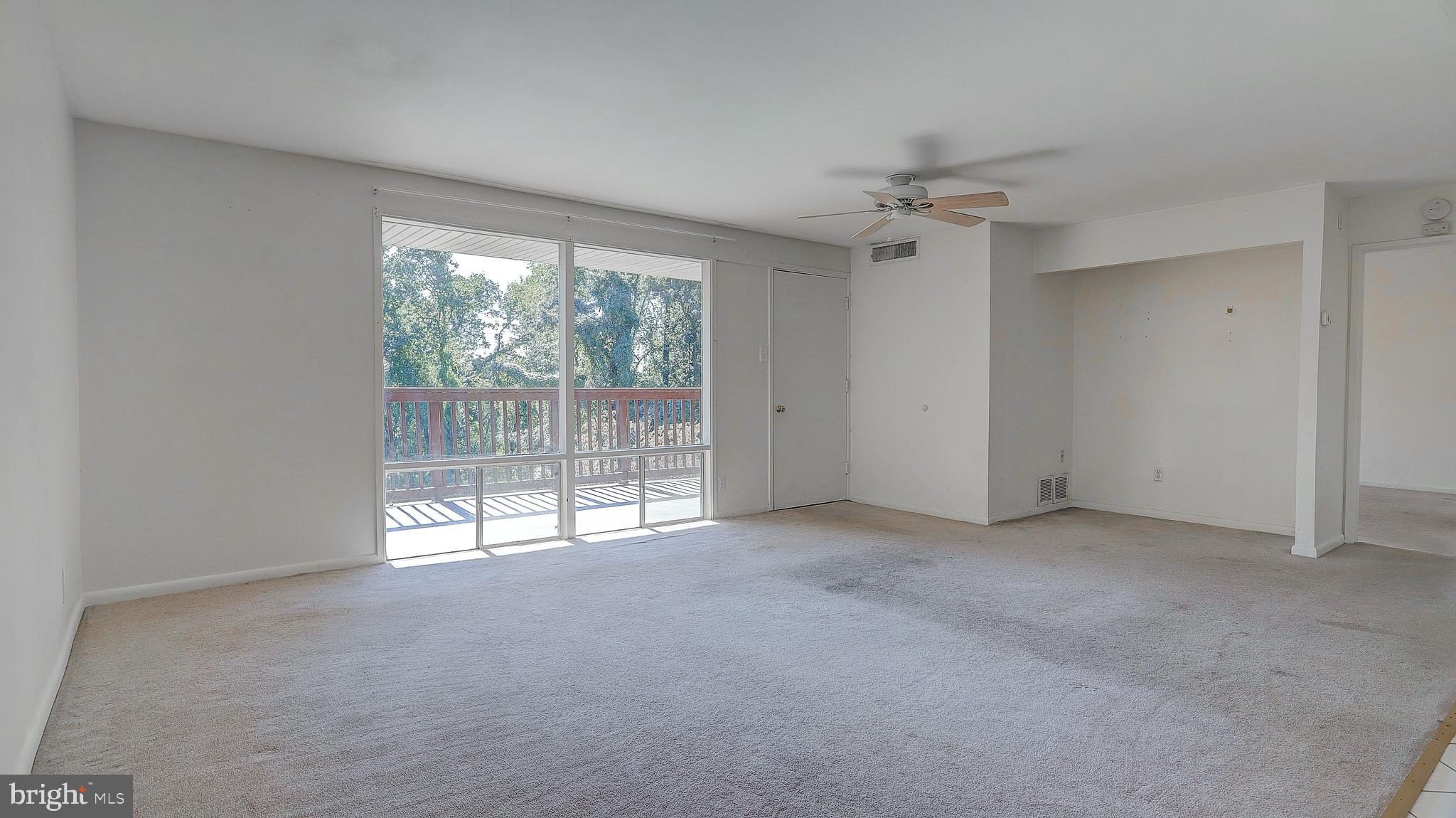 WOODMONT SPRINGS - Residential