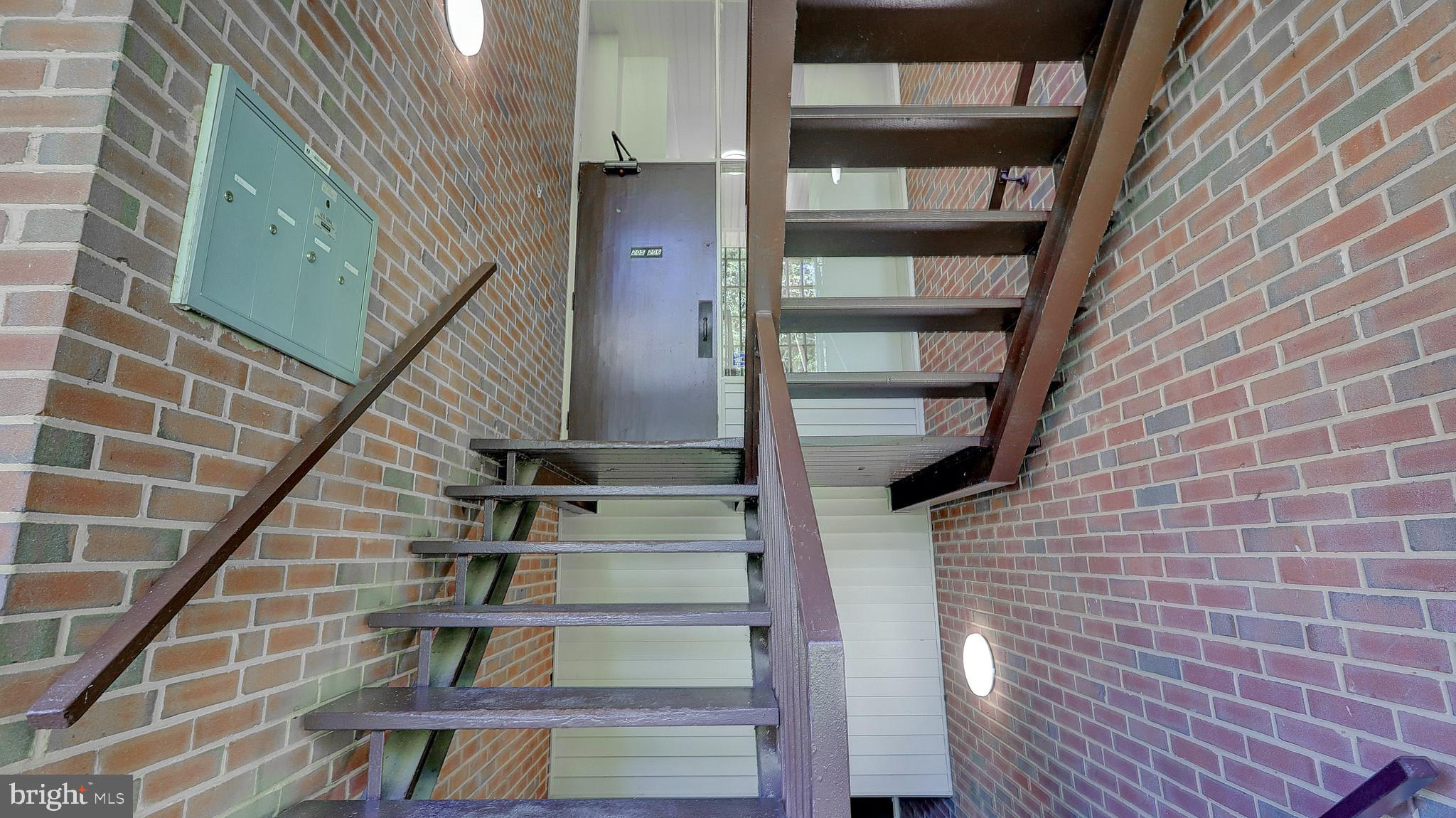 WOODMONT SPRINGS - Residential