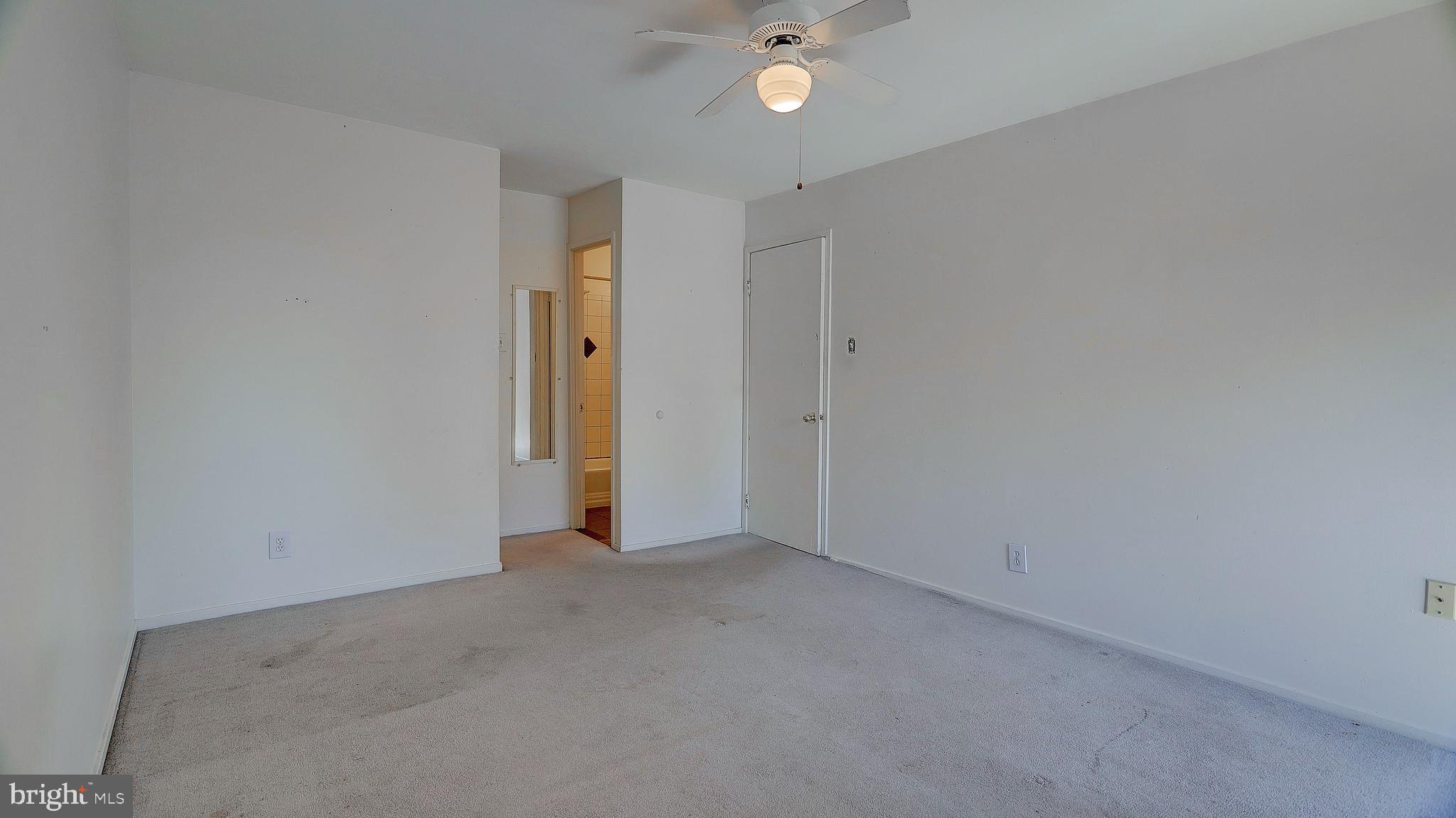 WOODMONT SPRINGS - Residential