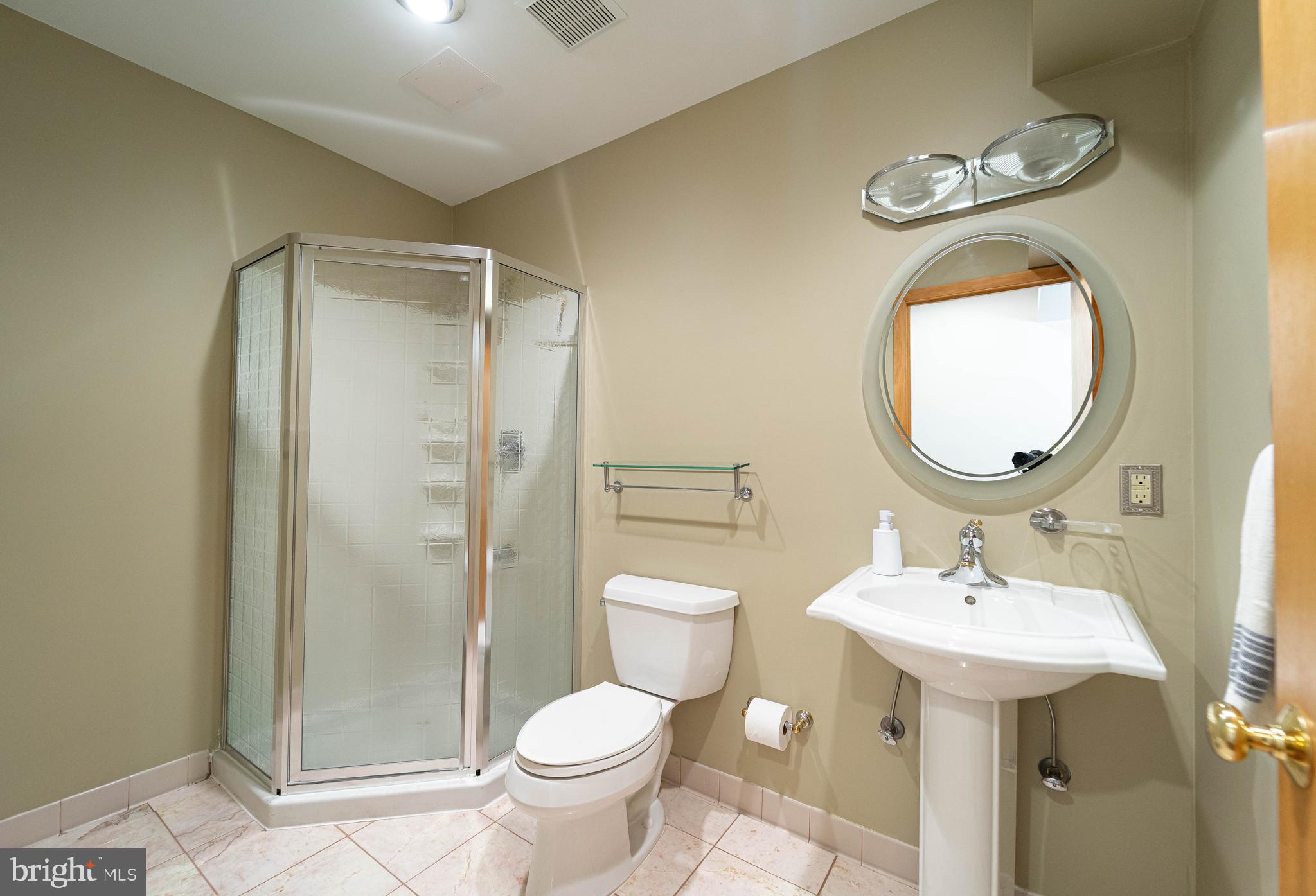 HICKORY RIDGE - Residential