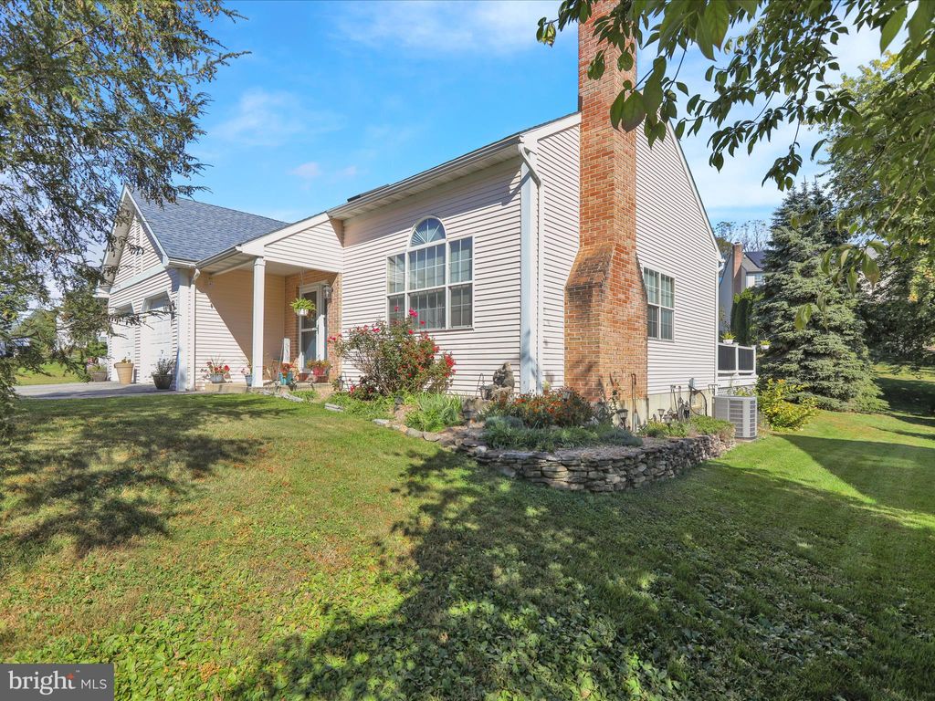 Photo of 35 Sabrina Street, WERNERSVILLE, PA 19565 (MLS # PABK2063928)