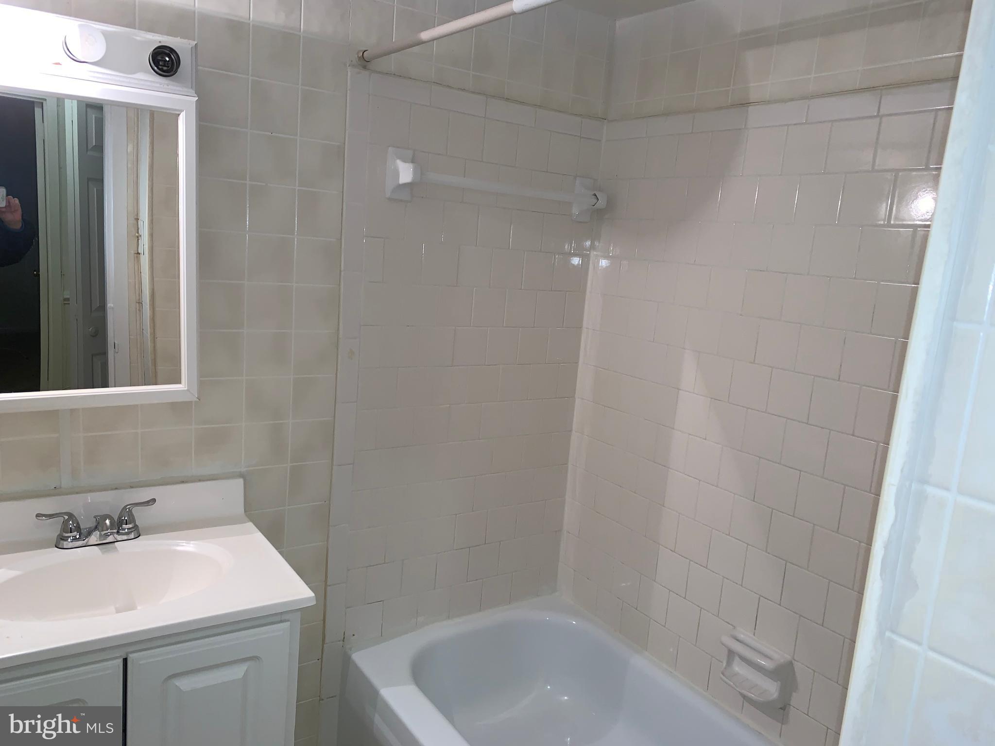 10133 PRINCE PLACE 204-12