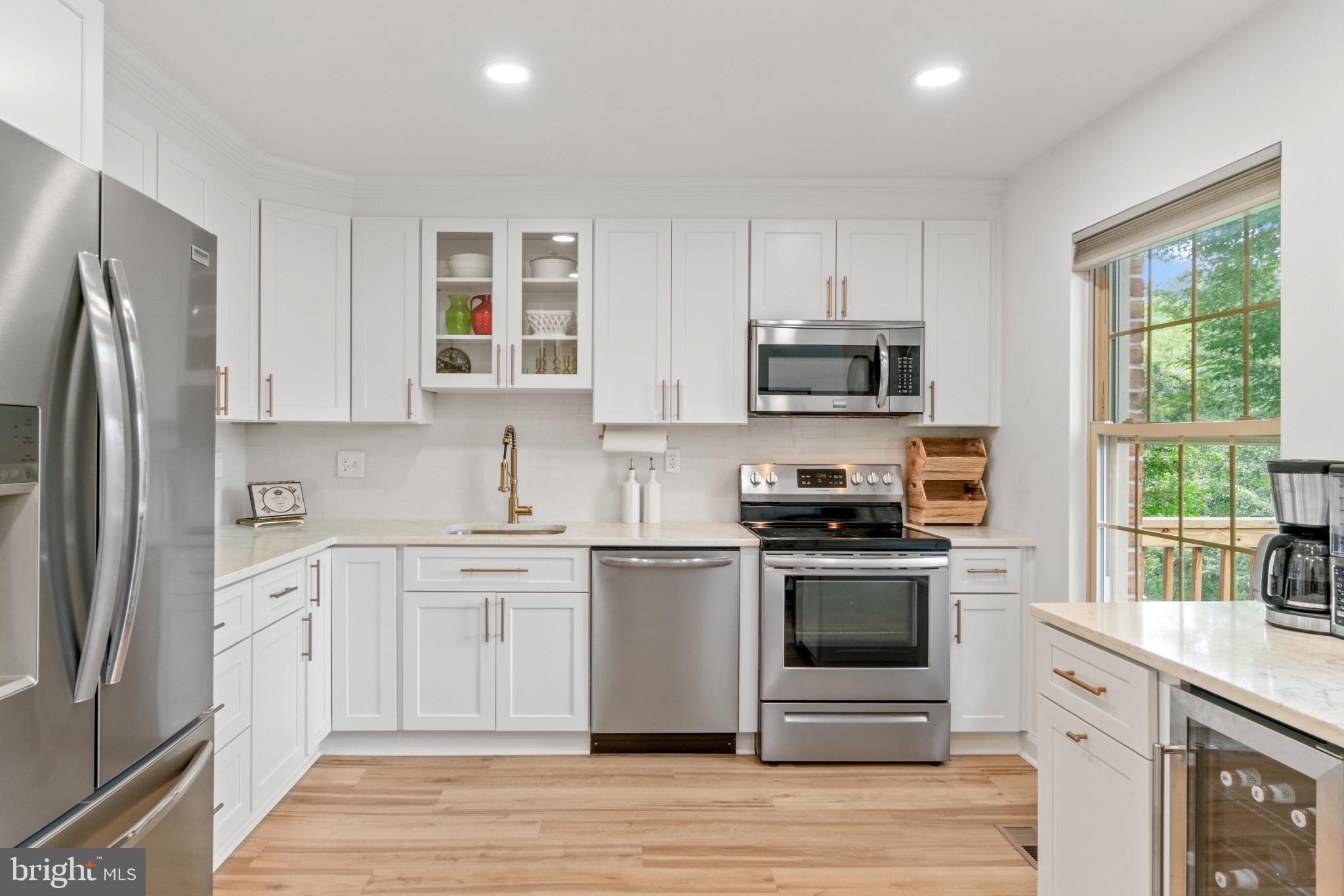 LOVETON FARMS - Residential