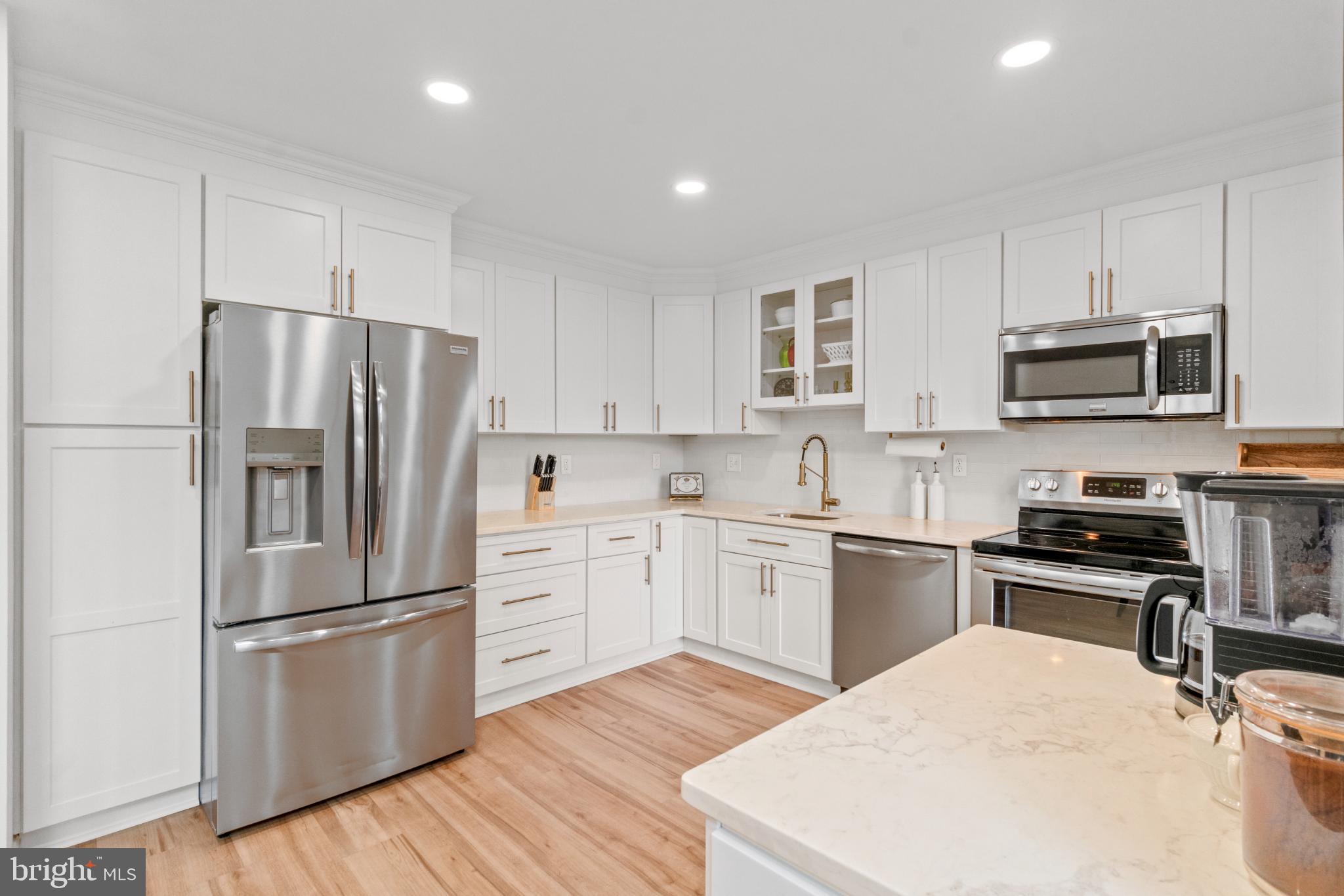 LOVETON FARMS - Residential