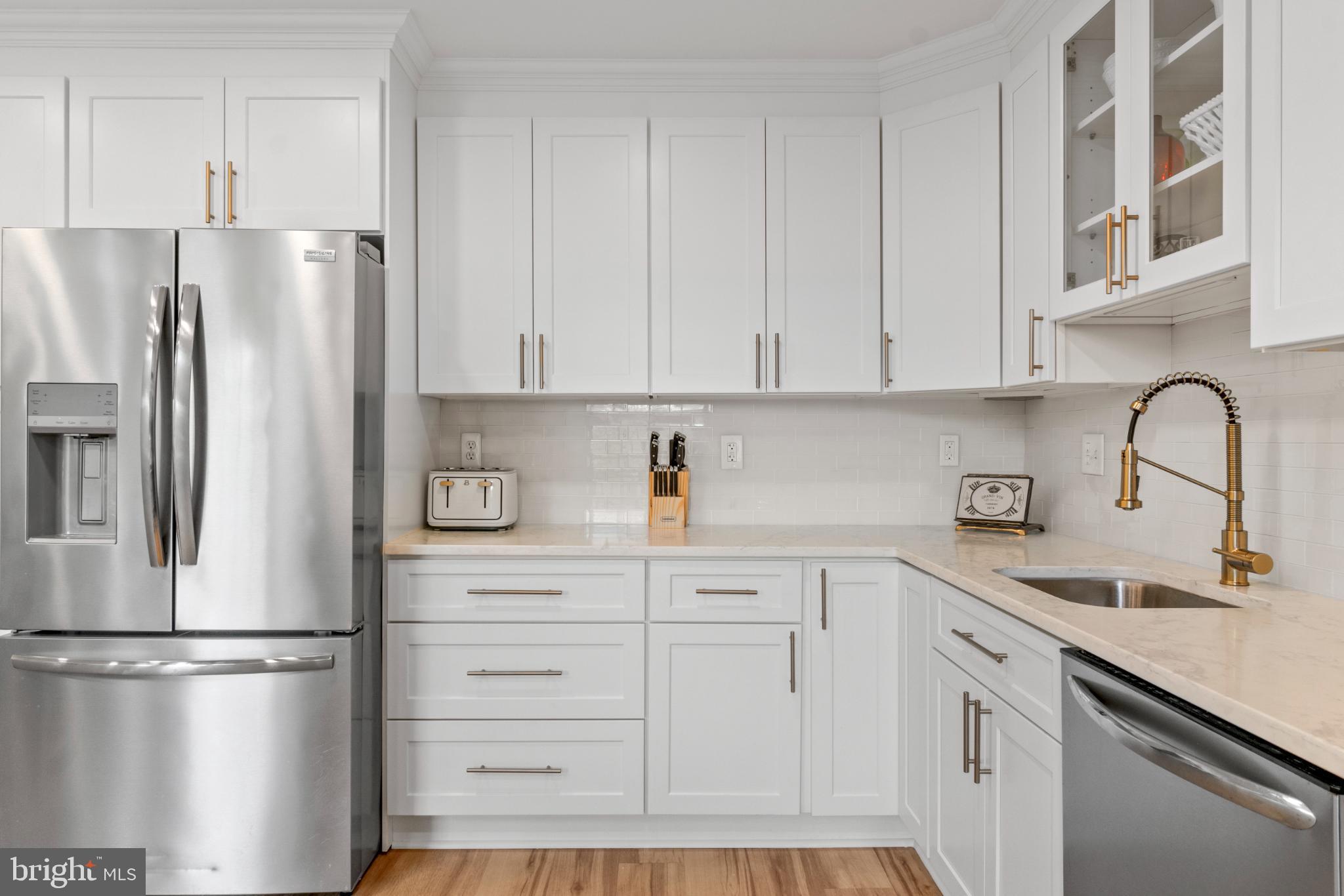 LOVETON FARMS - Residential