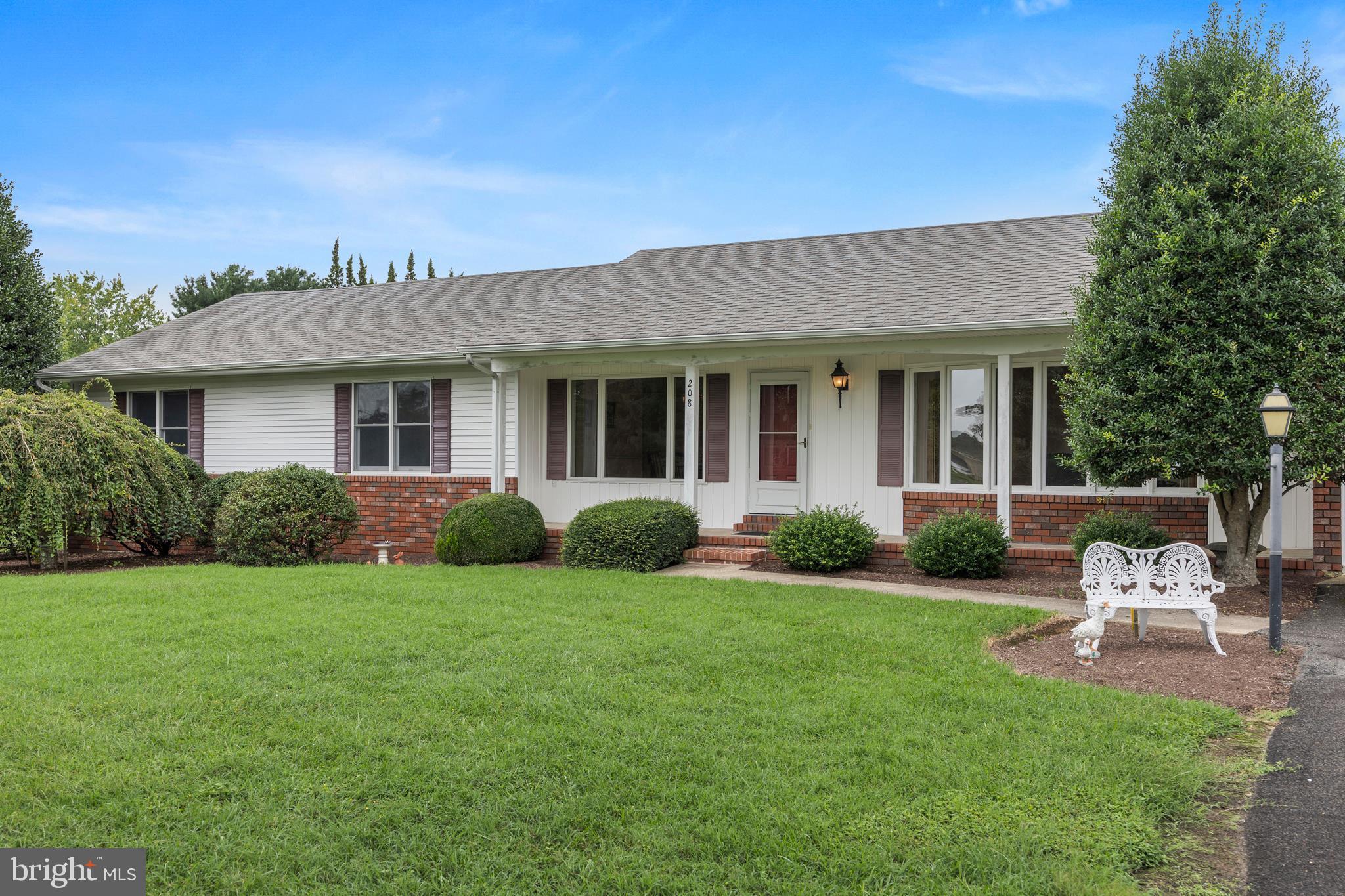 208 GRASON VISTA DRIVE