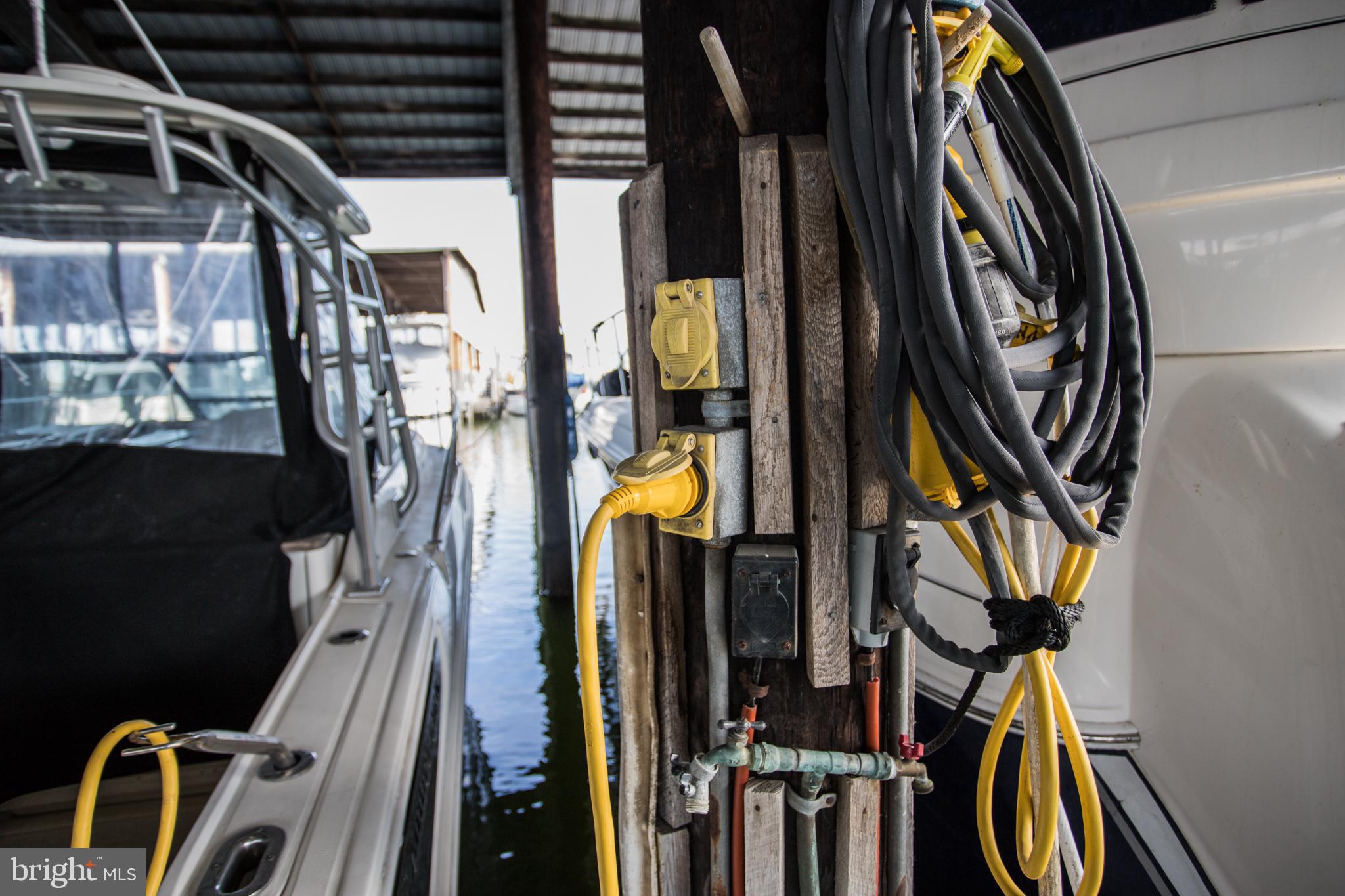 PINEY NARROWS - Residential