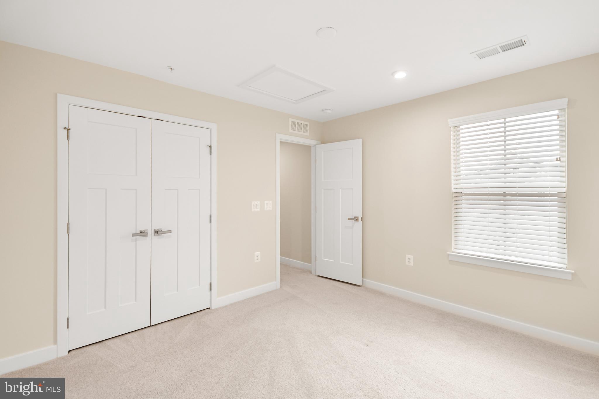 THE WOODLANDS - Residential