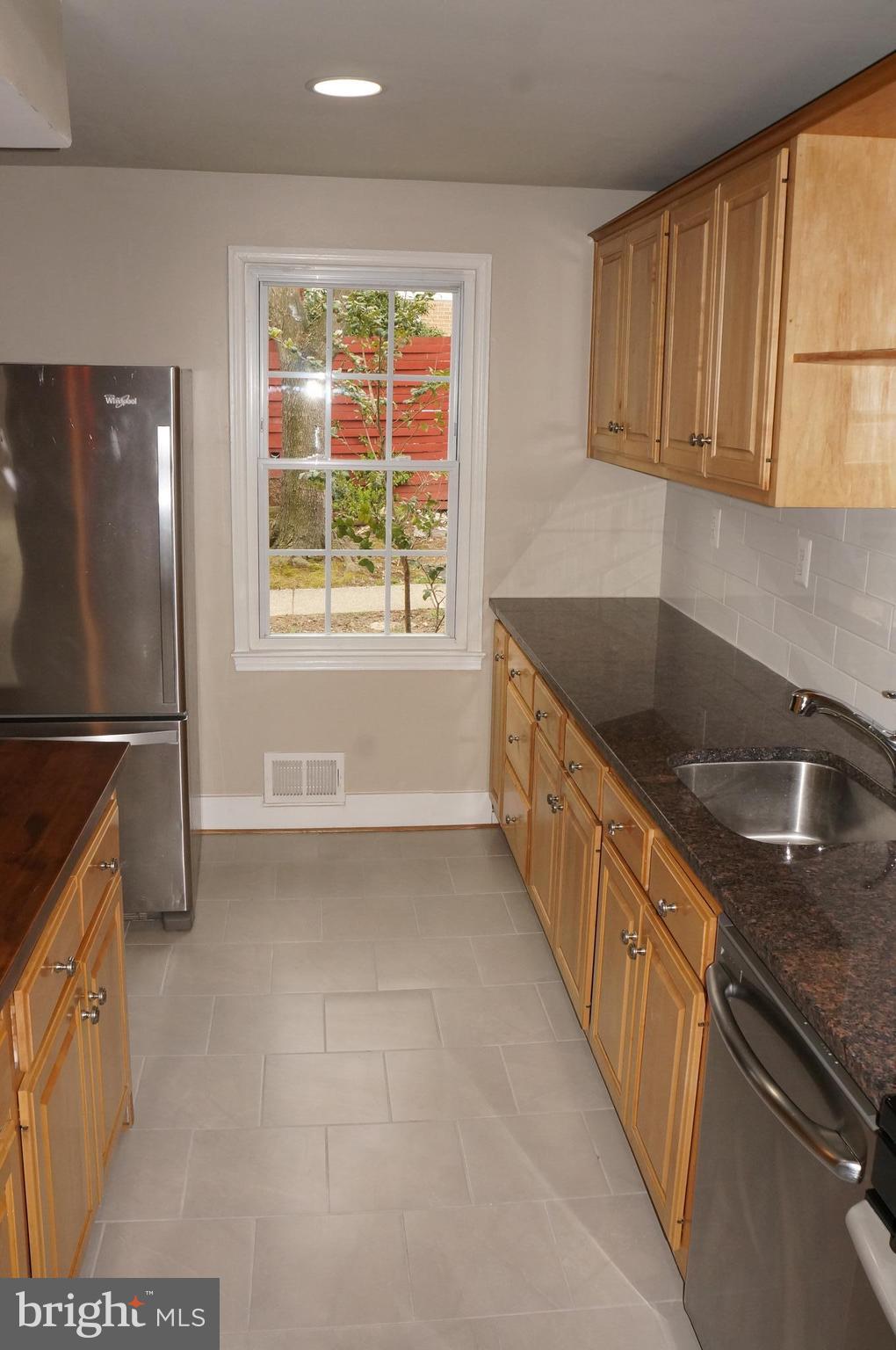 GREENWICH HILL - Residential