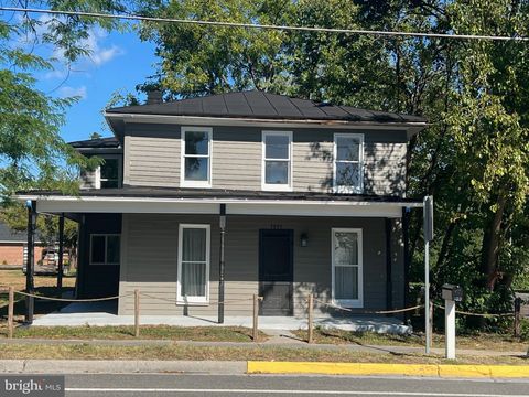 Homes For Rent - 7957 Main Street<br/> MIDDLETOWN, VA 22645