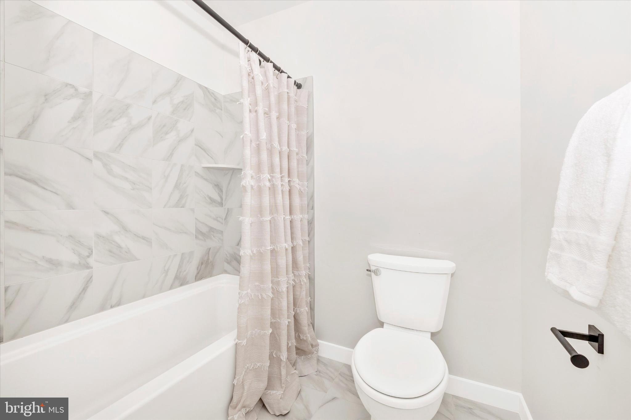 GAMBRILL GLENN - Residential