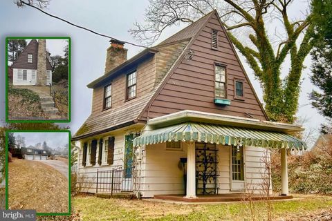 109 HAYWARD HEIGHTS GLEN ROCK PA 17327