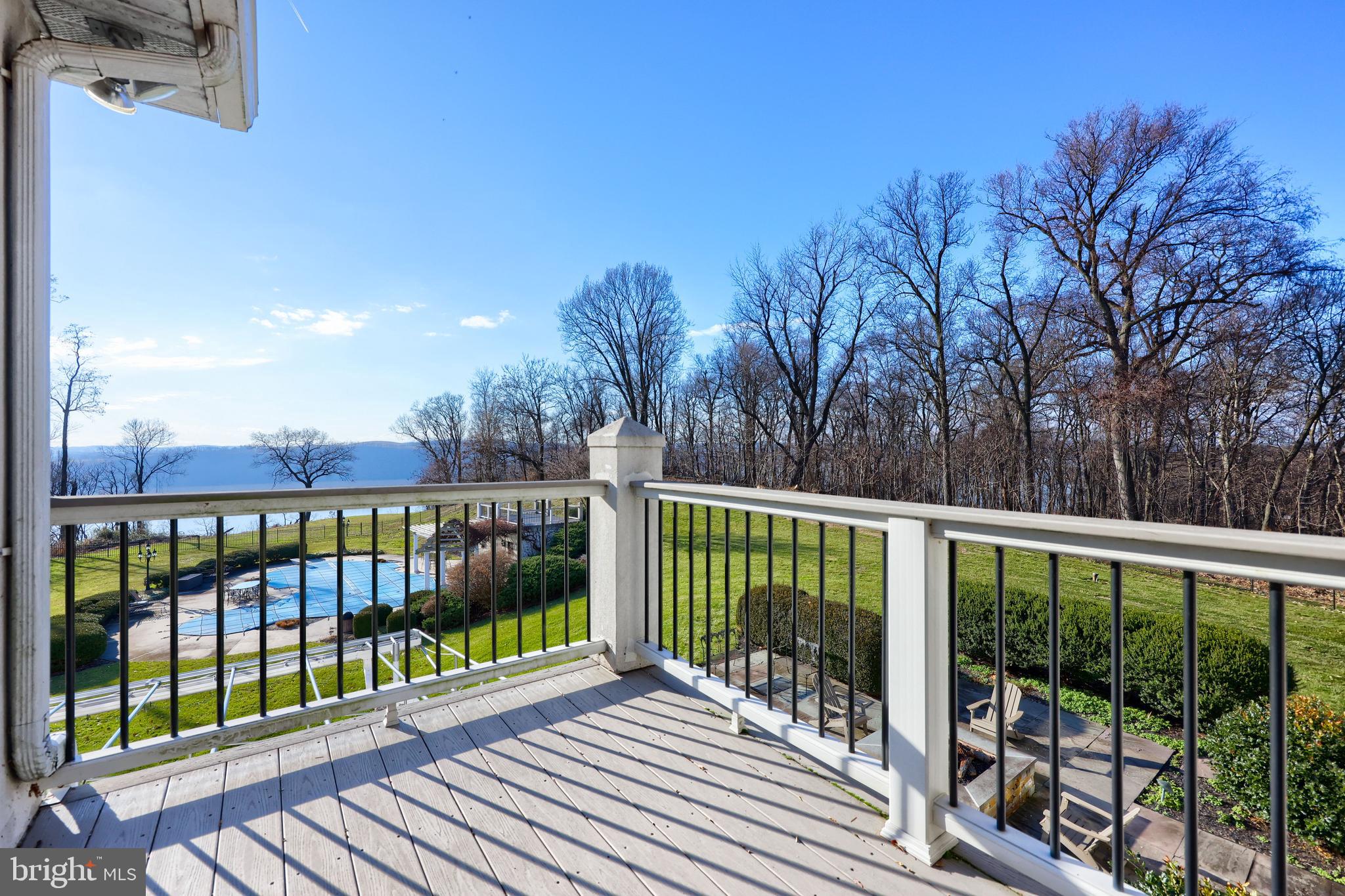 RICHLAND DOWNS - Residential