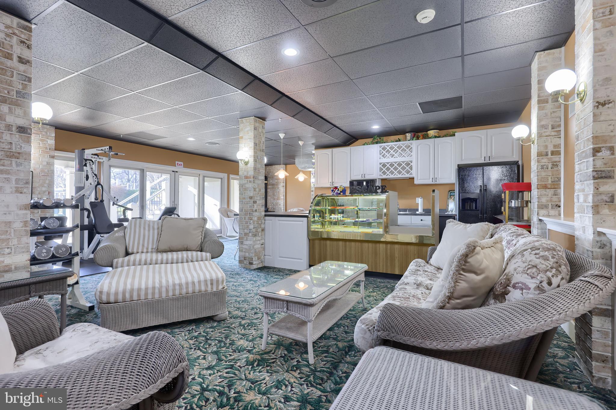 RICHLAND DOWNS - Residential