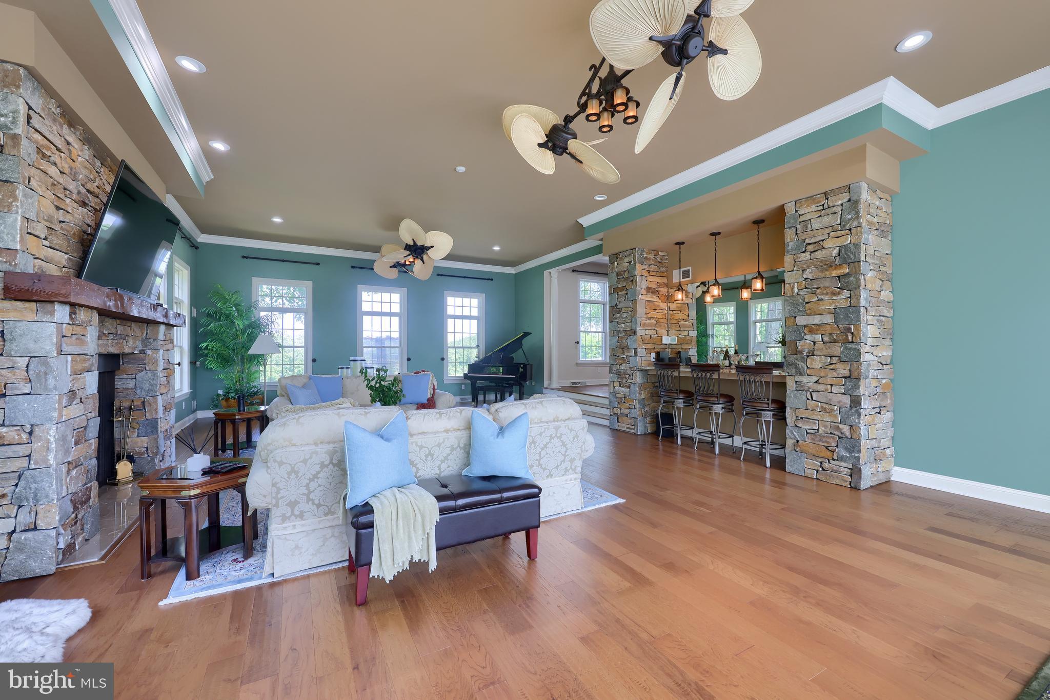 RICHLAND DOWNS - Residential