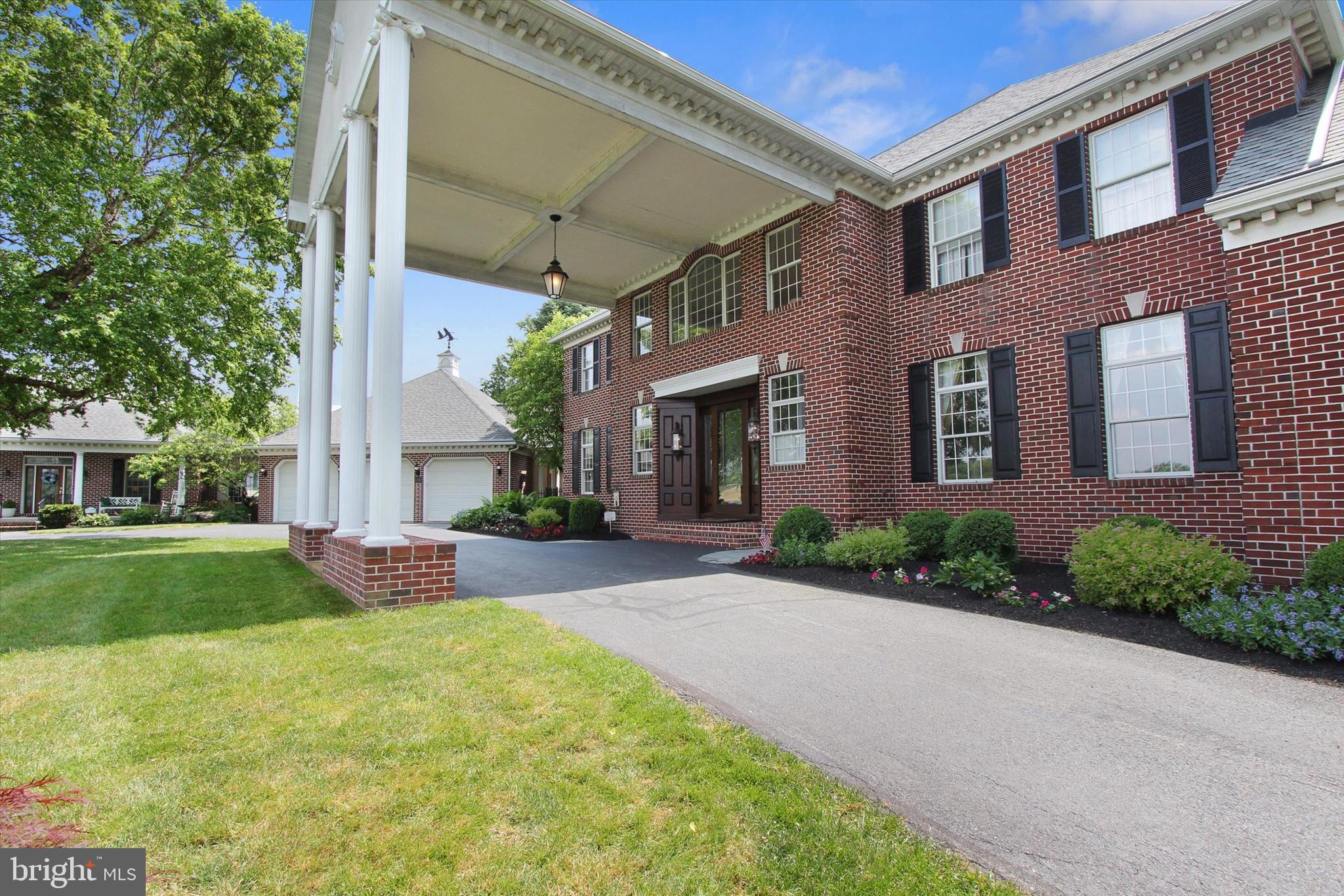 RICHLAND DOWNS - Residential