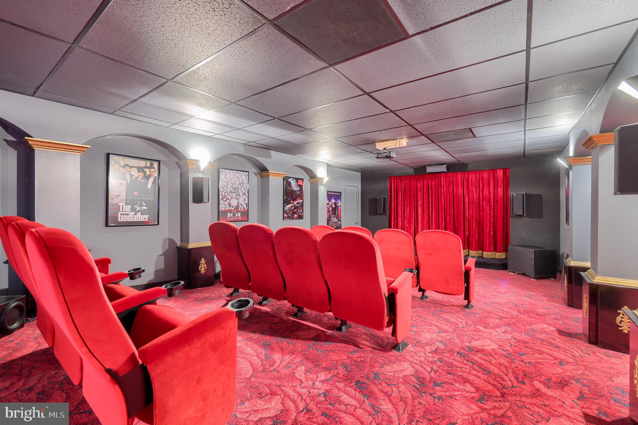 RICHLAND DOWNS - Residential