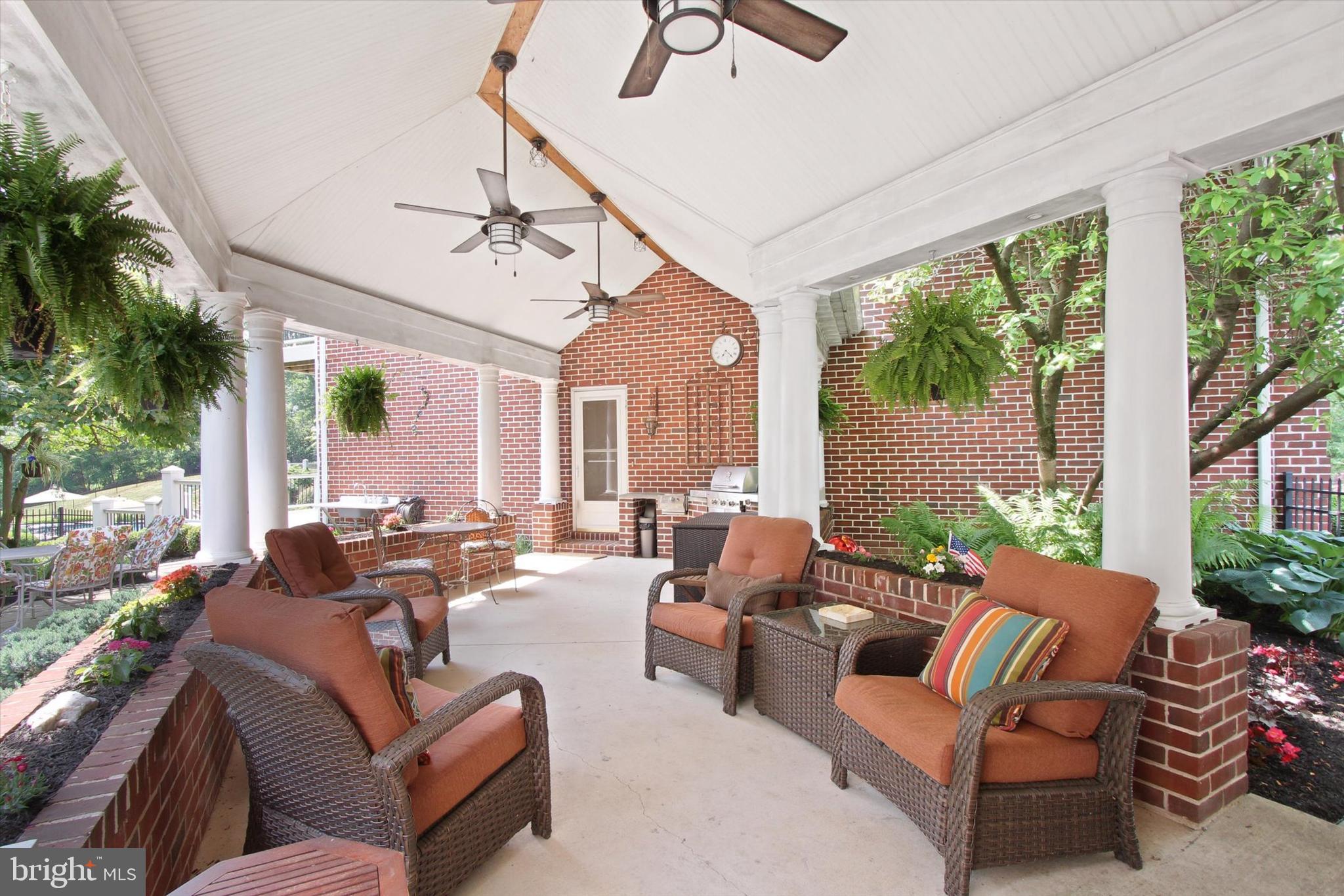 RICHLAND DOWNS - Residential