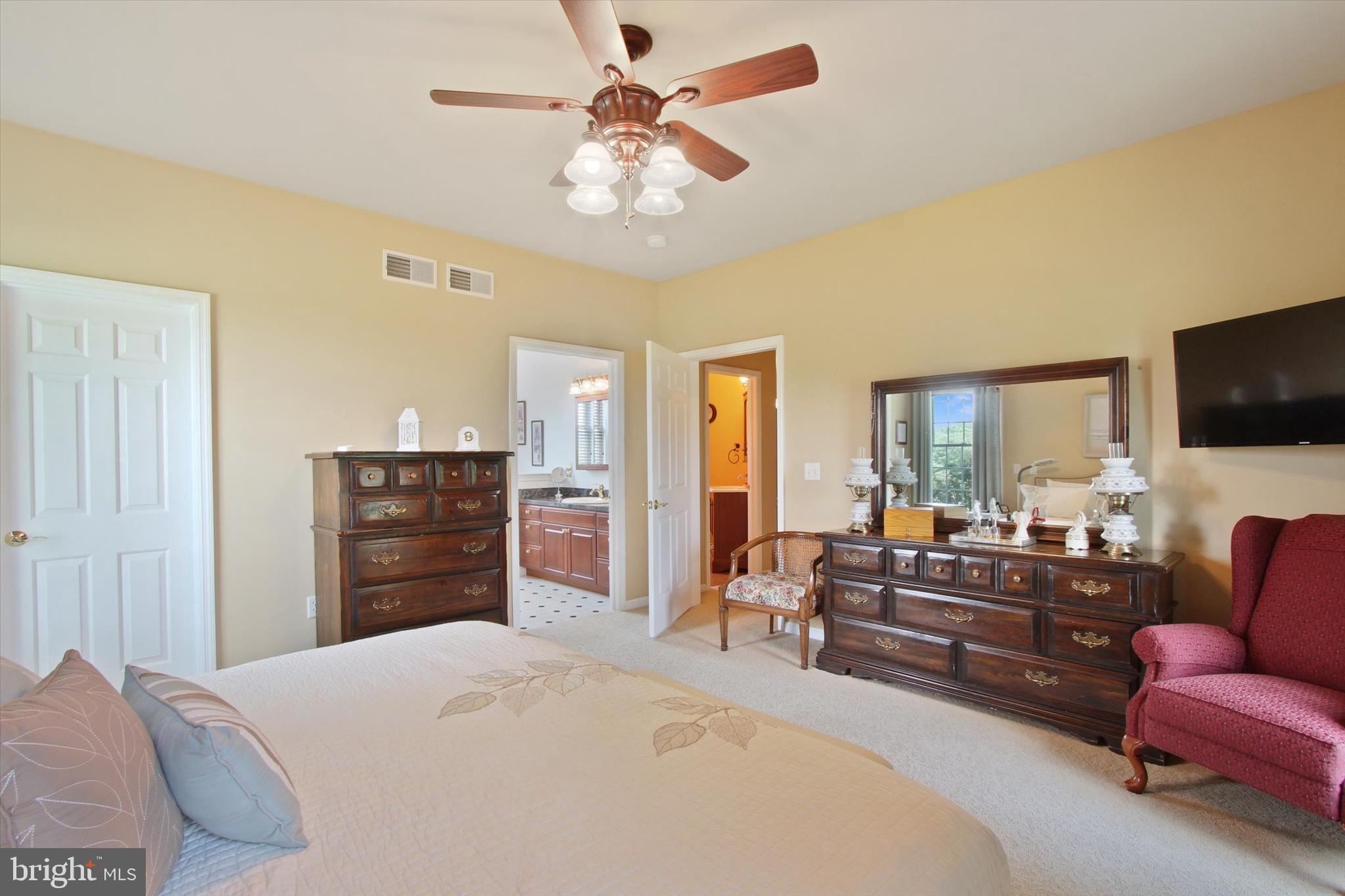 RICHLAND DOWNS - Residential