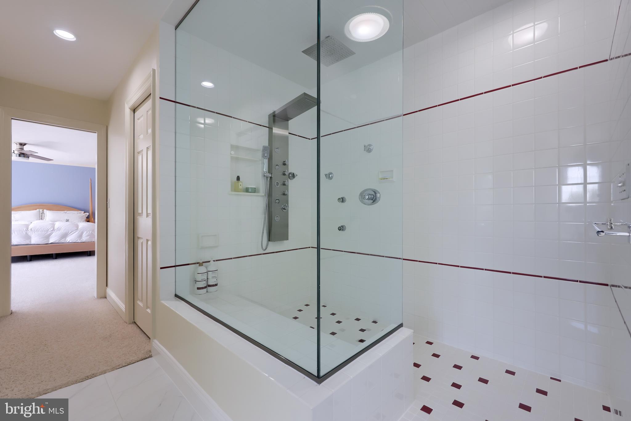 RICHLAND DOWNS - Residential