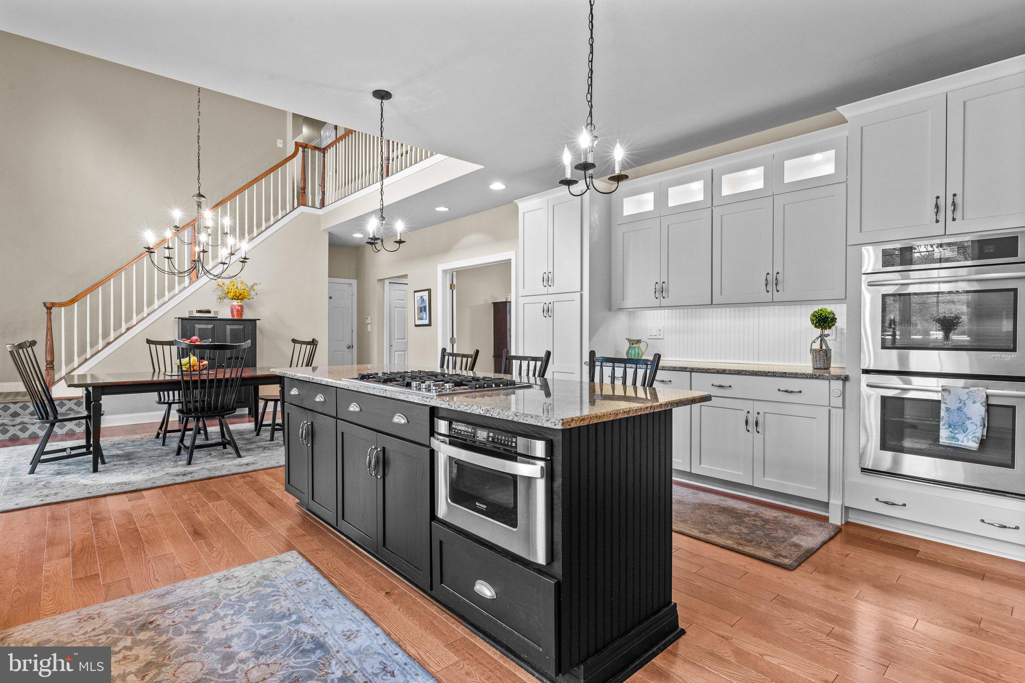 RIVER CROSSING - Residential