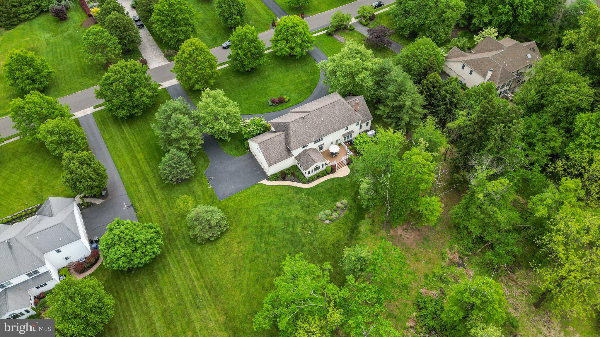 RIVER CROSSING - Residential