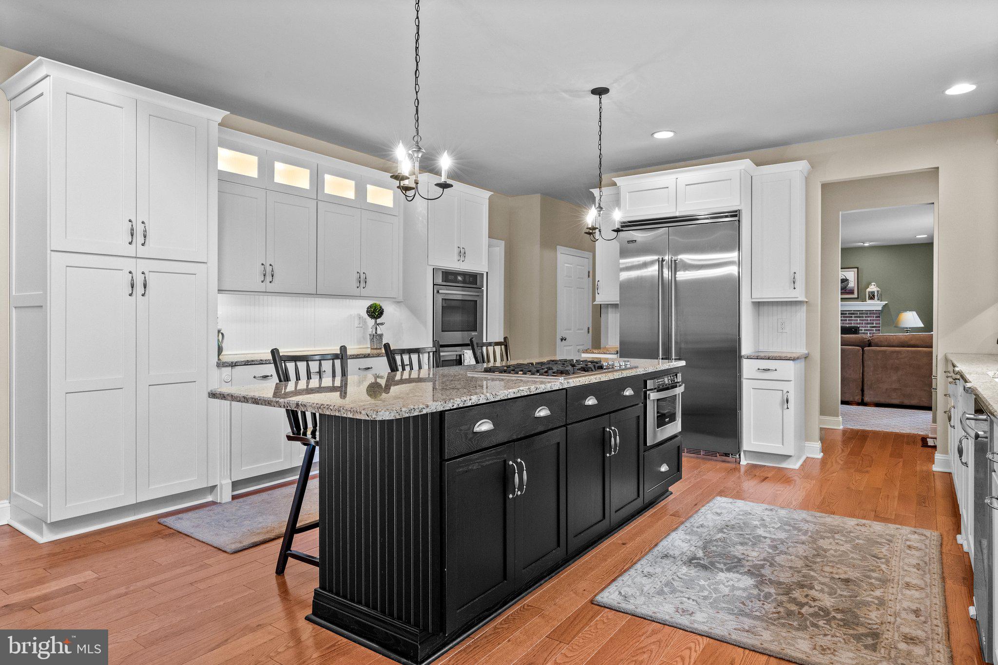 RIVER CROSSING - Residential