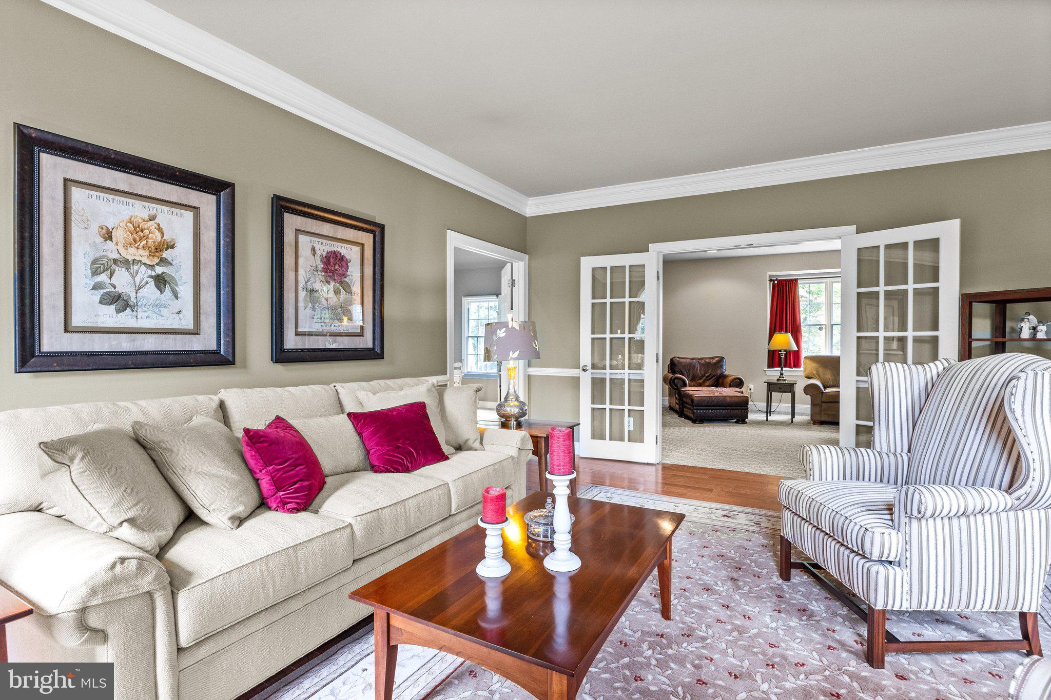 RIVER CROSSING - Residential