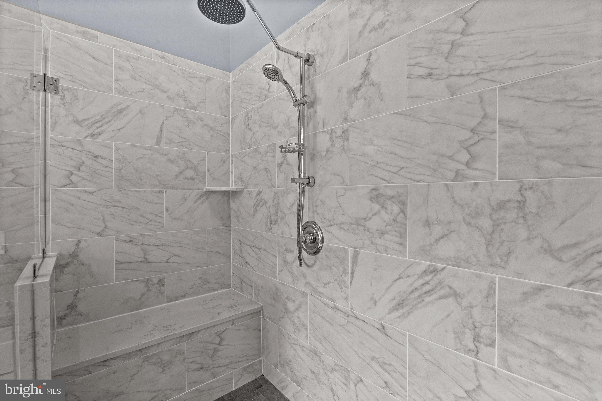 RIVER CROSSING - Residential