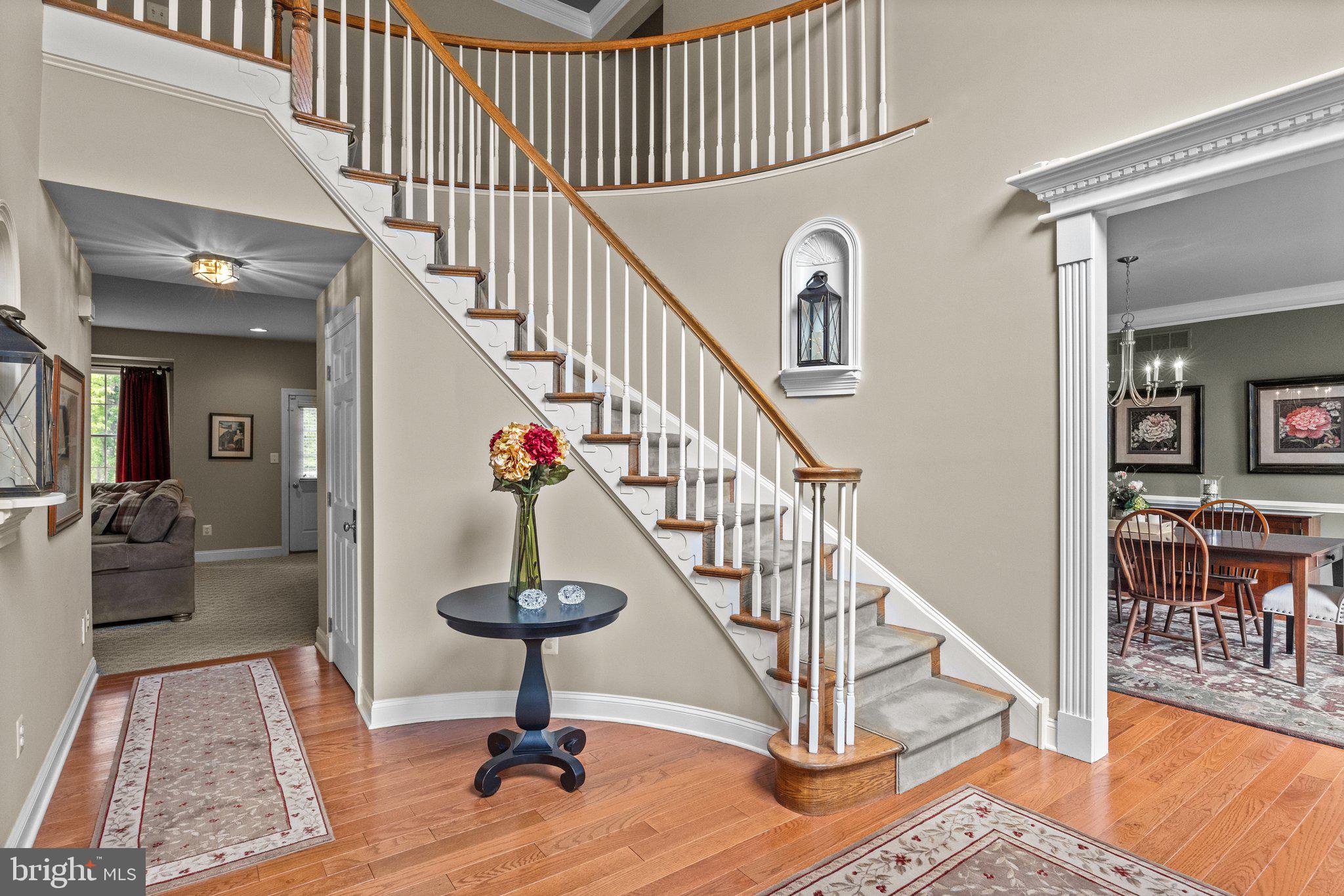 RIVER CROSSING - Residential