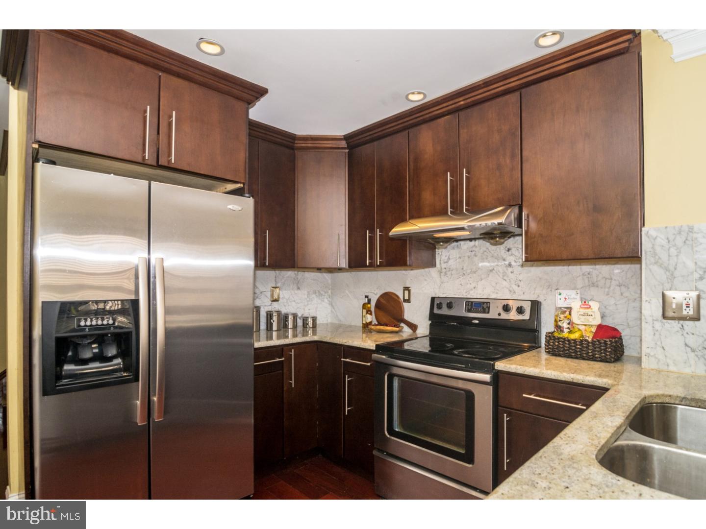 BELLA VISTA - Residential