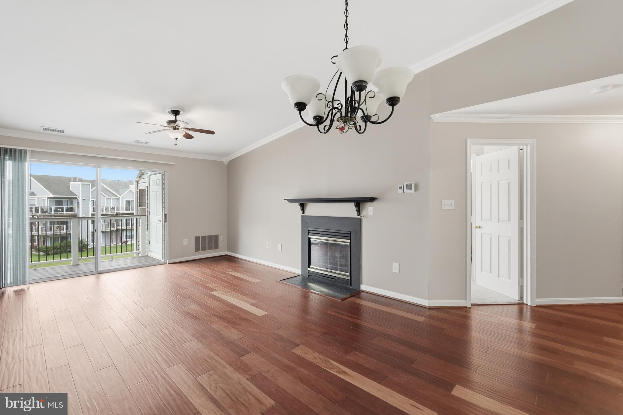 20583 SNOWSHOE SQUARE 301