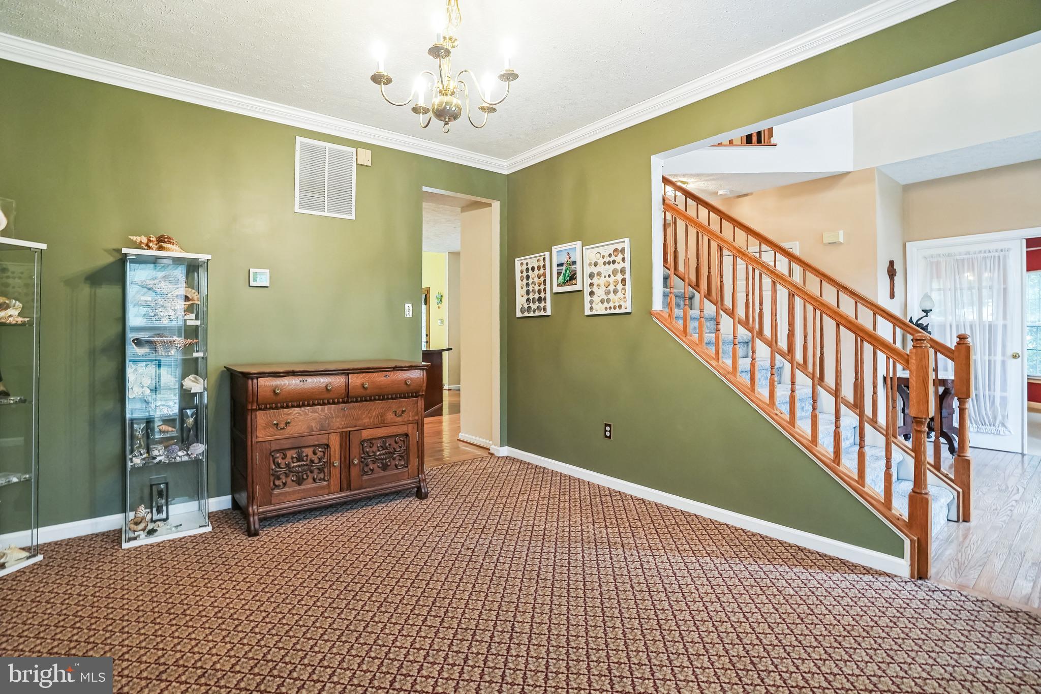 170 WHITAKER AVENUE