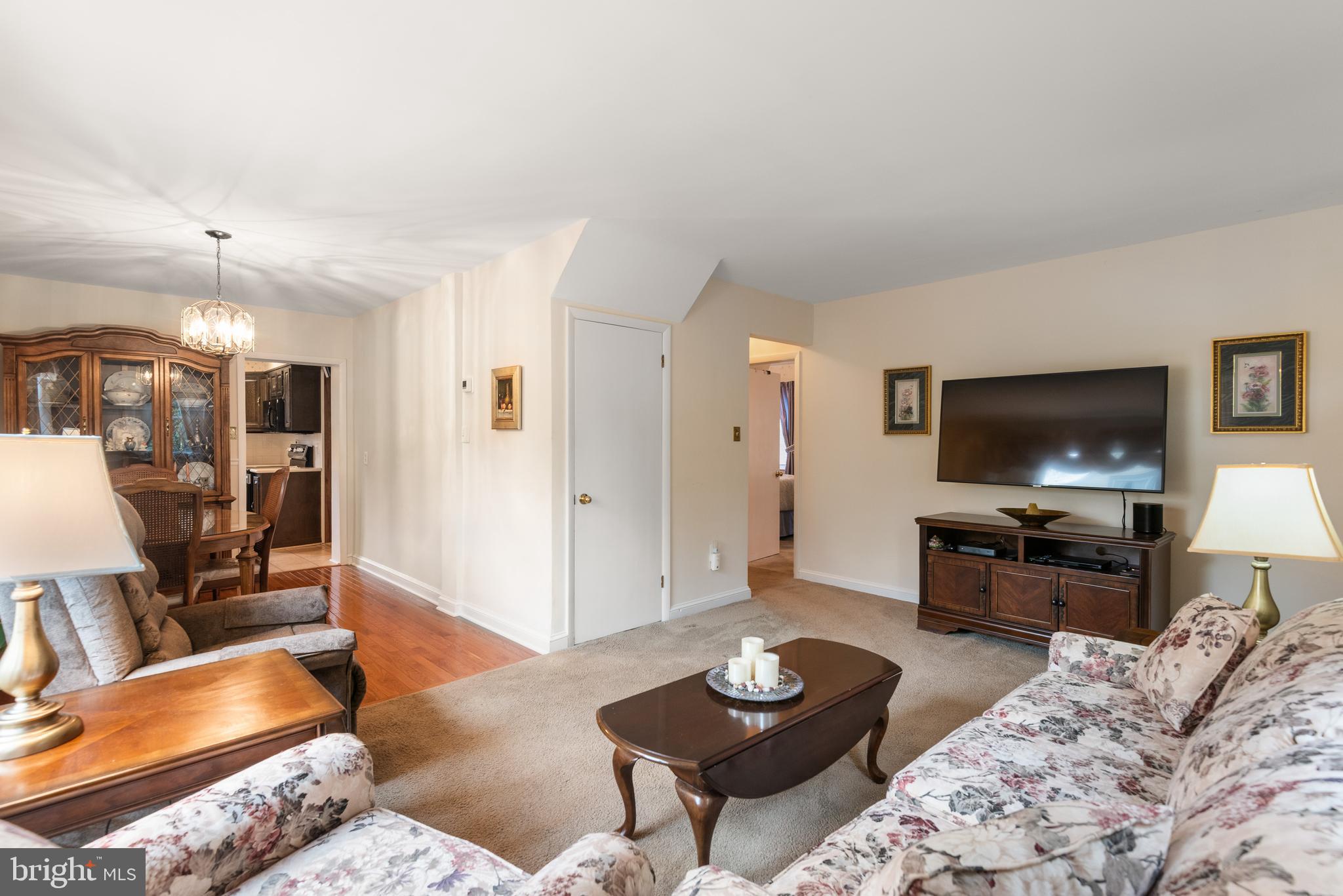 DEEPDALE - Residential